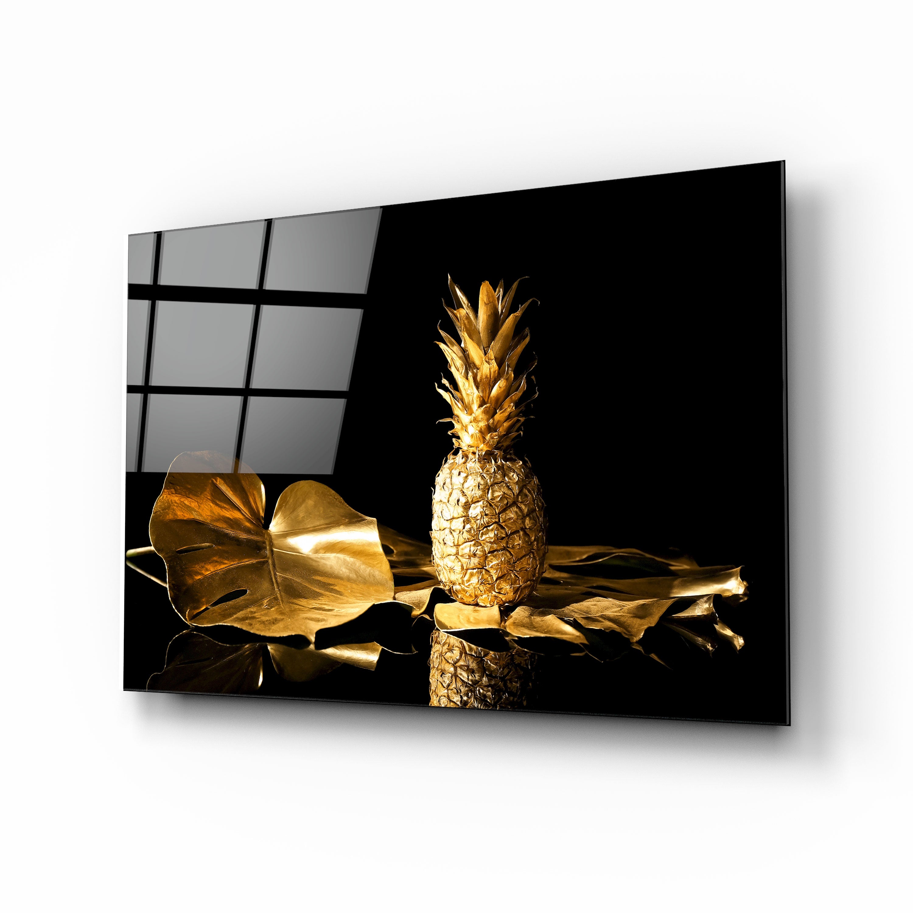 Fresh Golden Pineapple - Sweet & Juicy Tropical Fruit for Smoothies, Salads & Healthy Snacks | Perfect for Home, Office & Gifting