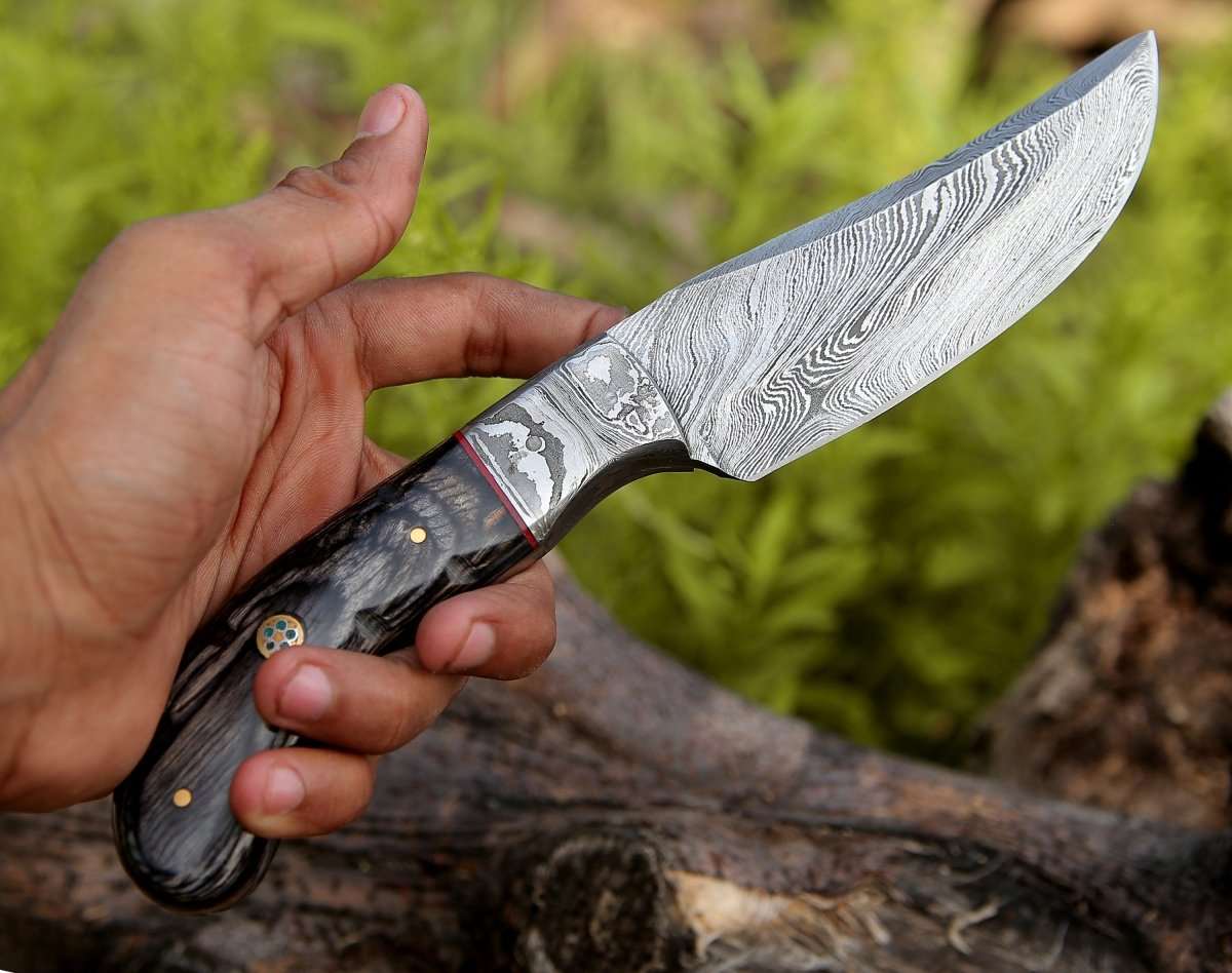 Premium Draco Hunting Knife with Pakkawood Handle - Durable Outdoor Survival Knife for Hunting, Camping & Bushcraft - Perfect Gift for Hunters & Outdoorsmen