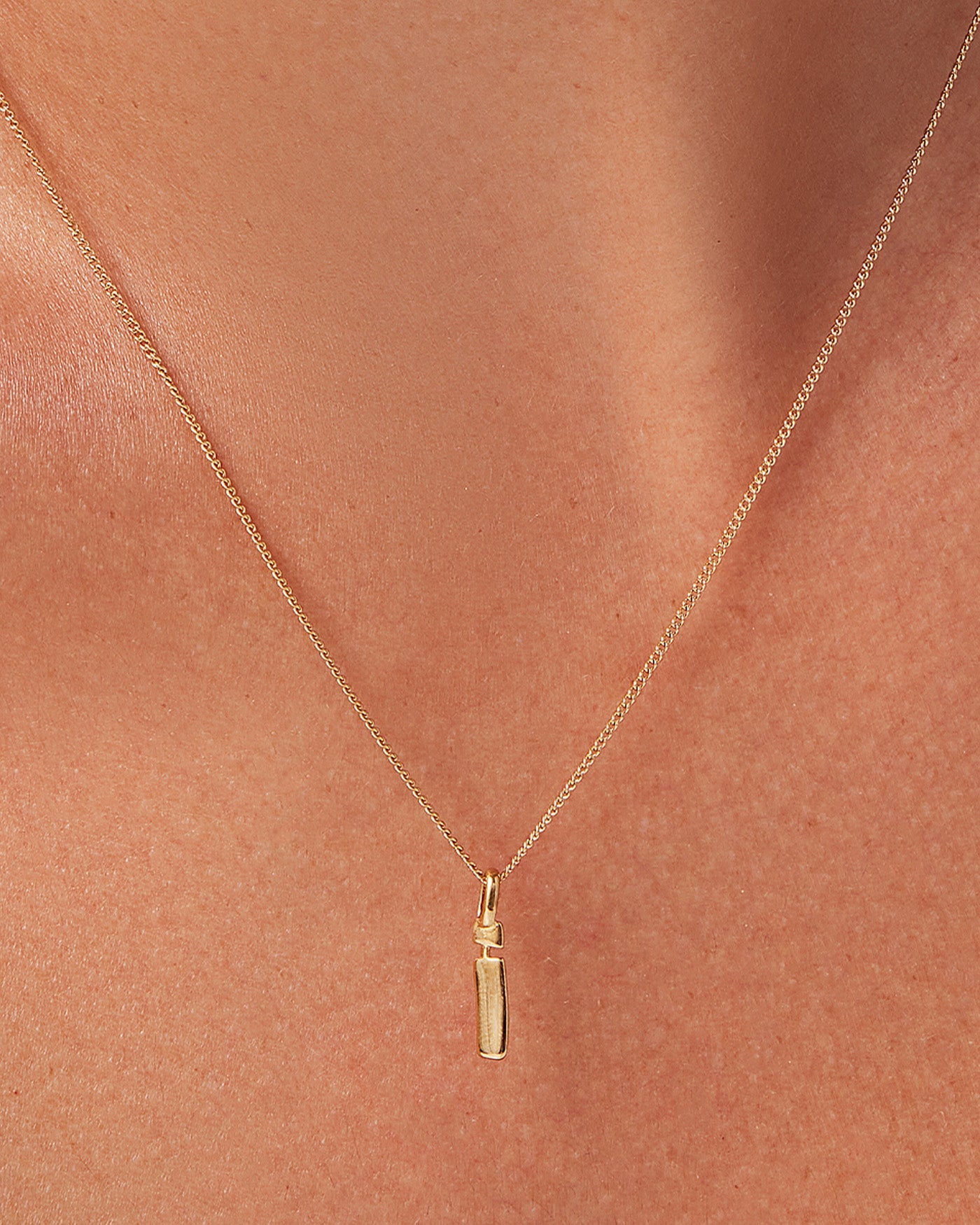 Personalized Monogram Necklace for Women - Custom Initial Pendant Jewelry Gift for Her - Perfect for Birthdays, Anniversaries & Special Occasions