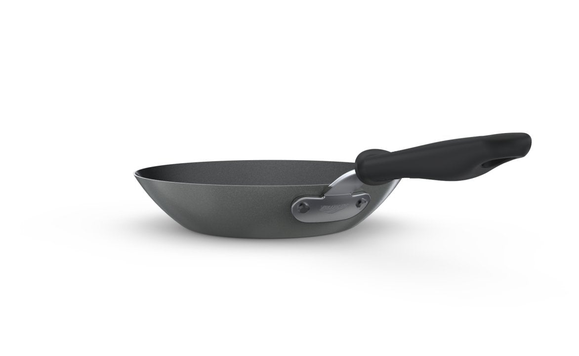Vollrath 9.5 Inch Carbon Steel Fry Pan - Professional Restaurant Quality Skillet for Searing, Frying & Cooking - Perfect for Home Kitchens & Commercial Use
