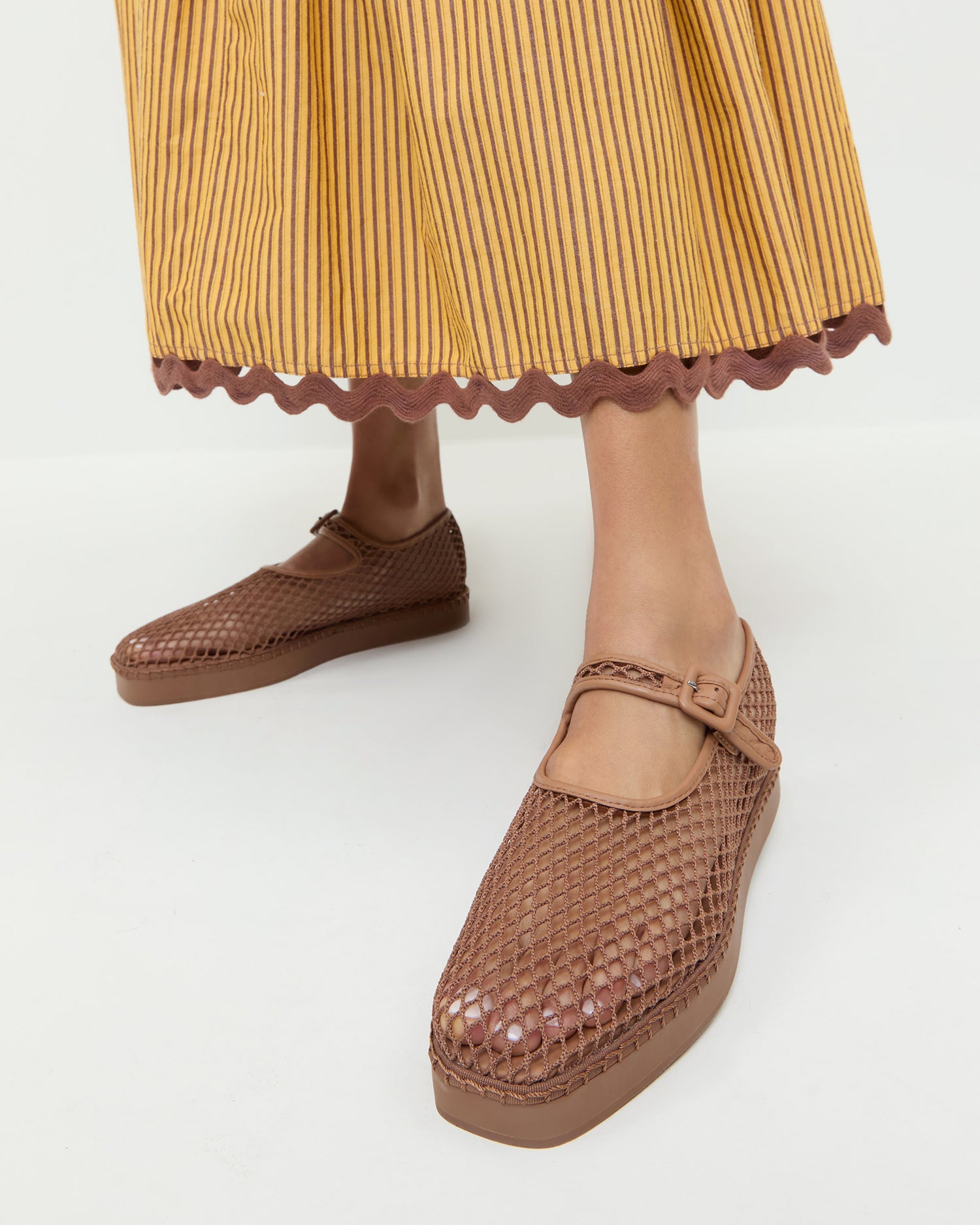Rita Brown Netted Mary Jane Shoes - Women's Vintage Style Comfortable Lace-Up Flats for Casual Wear & Office Outfits