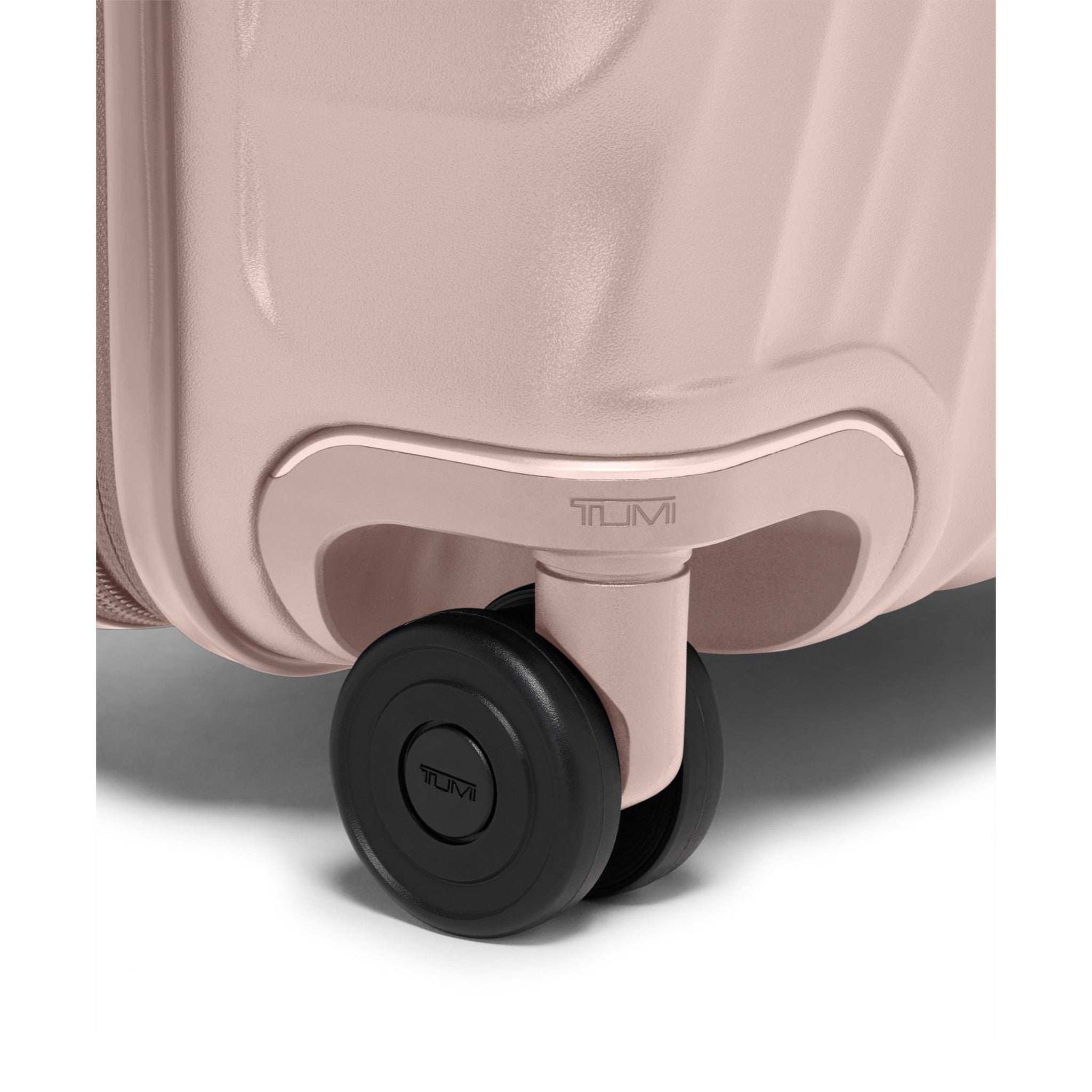 TUMI 19 Degree International Expandable 4 Wheel Carry On Luggage - Perfect for Business Travel & Weekend Getaways