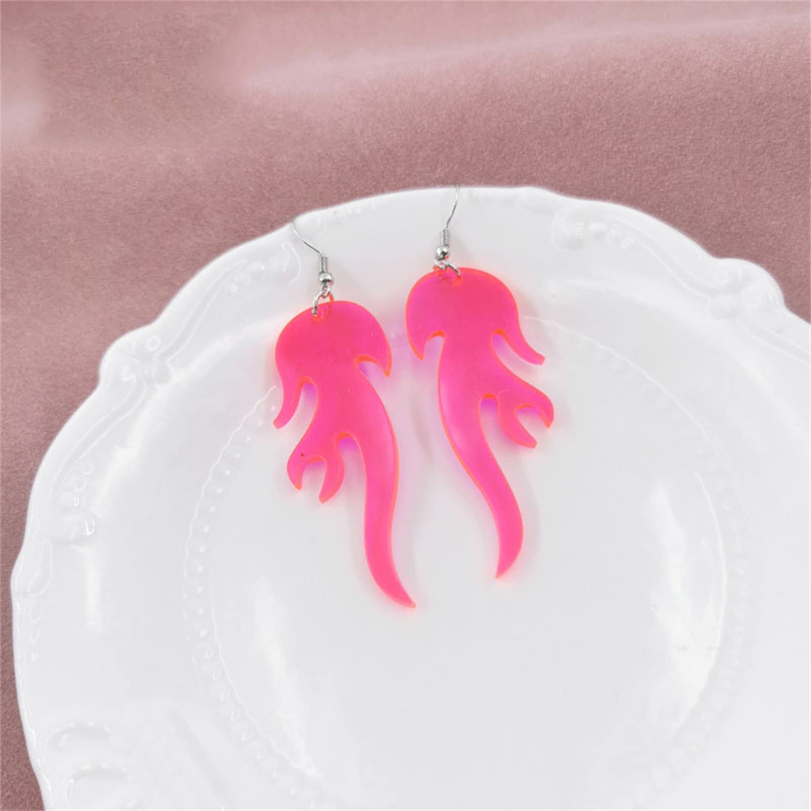 MALOYANVE Acrylic Fire Flame Earrings for Women - Lightweight Geometric Dangle Drop Earrings, Unique Statement Jewelry for Cosplay, Halloween Party, Gifts - Perfect for Costume Parties, Themed Events & Bold Fashion Looks