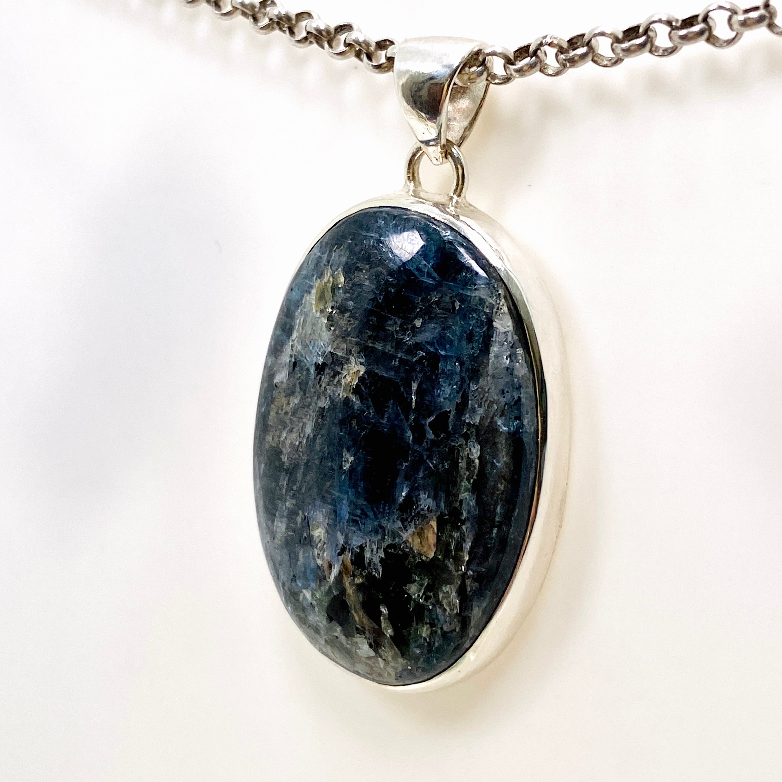 Natural Blue Kyanite Oval Cabochon Pendant Necklace - 925 Sterling Silver Jewelry for Healing & Meditation - Perfect for Spiritual Gifts & Energy Balancing