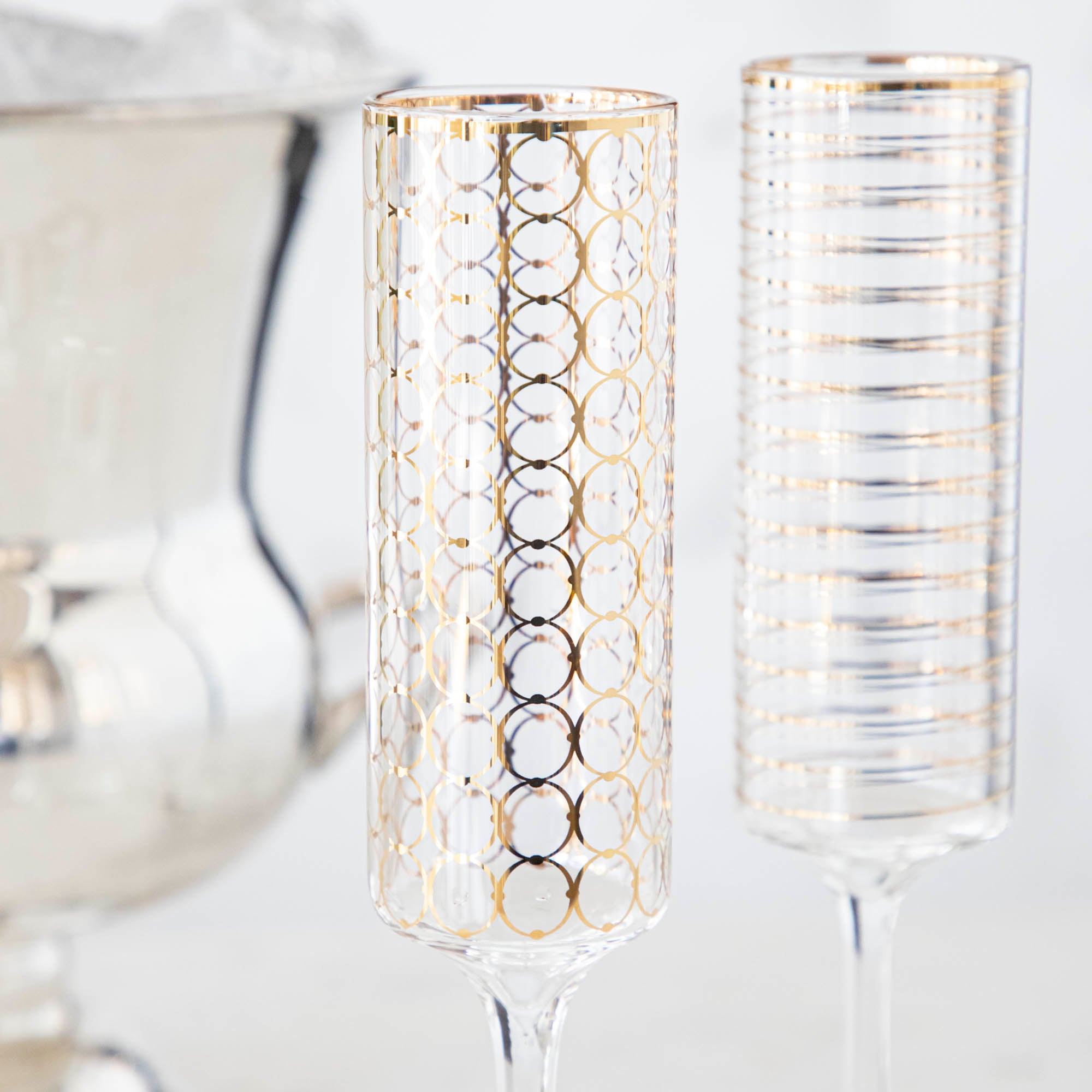 Elegant Gold Patterned Champagne Flutes Set of 4 - Premium Glassware for Weddings, Parties & Celebrations - Perfect for Toasting & Special Occasions