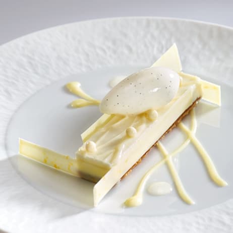 VALRHONA Ivoire 35% Premium White Chocolate Couverture for Baking, Desserts & Professional Pastry Making