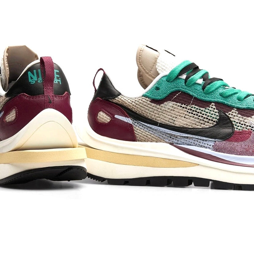 Nike Sacai x Vaporwaffle String Black Villain Red Sneakers - Stylish Running & Casual Shoes for Men & Women | Perfect for Streetwear, Gym & Everyday Wear