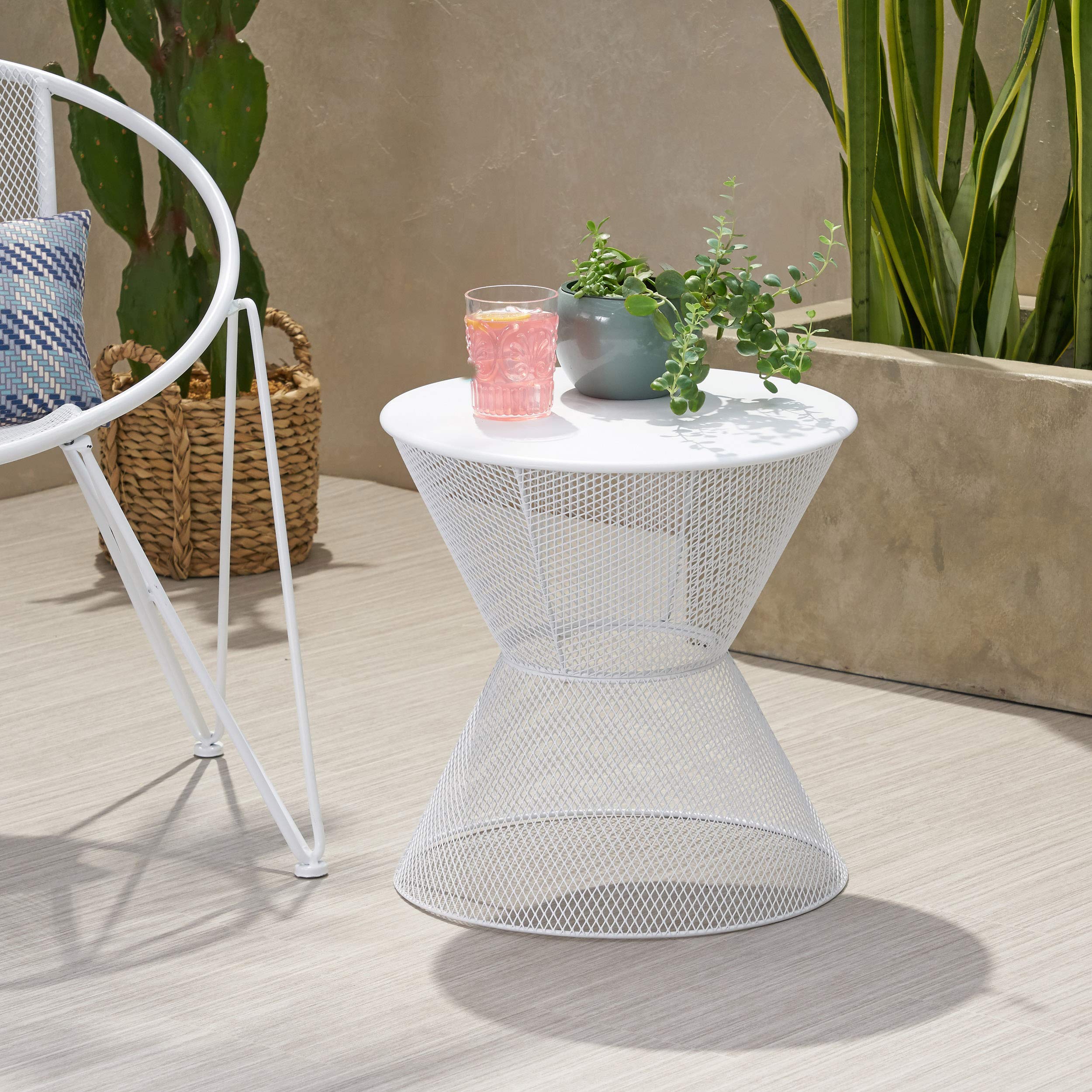 Modern Outdoor Iron Side Table - Matte White Finish, Durable & Weather-Resistant for Patio, Garden, or Poolside Decor