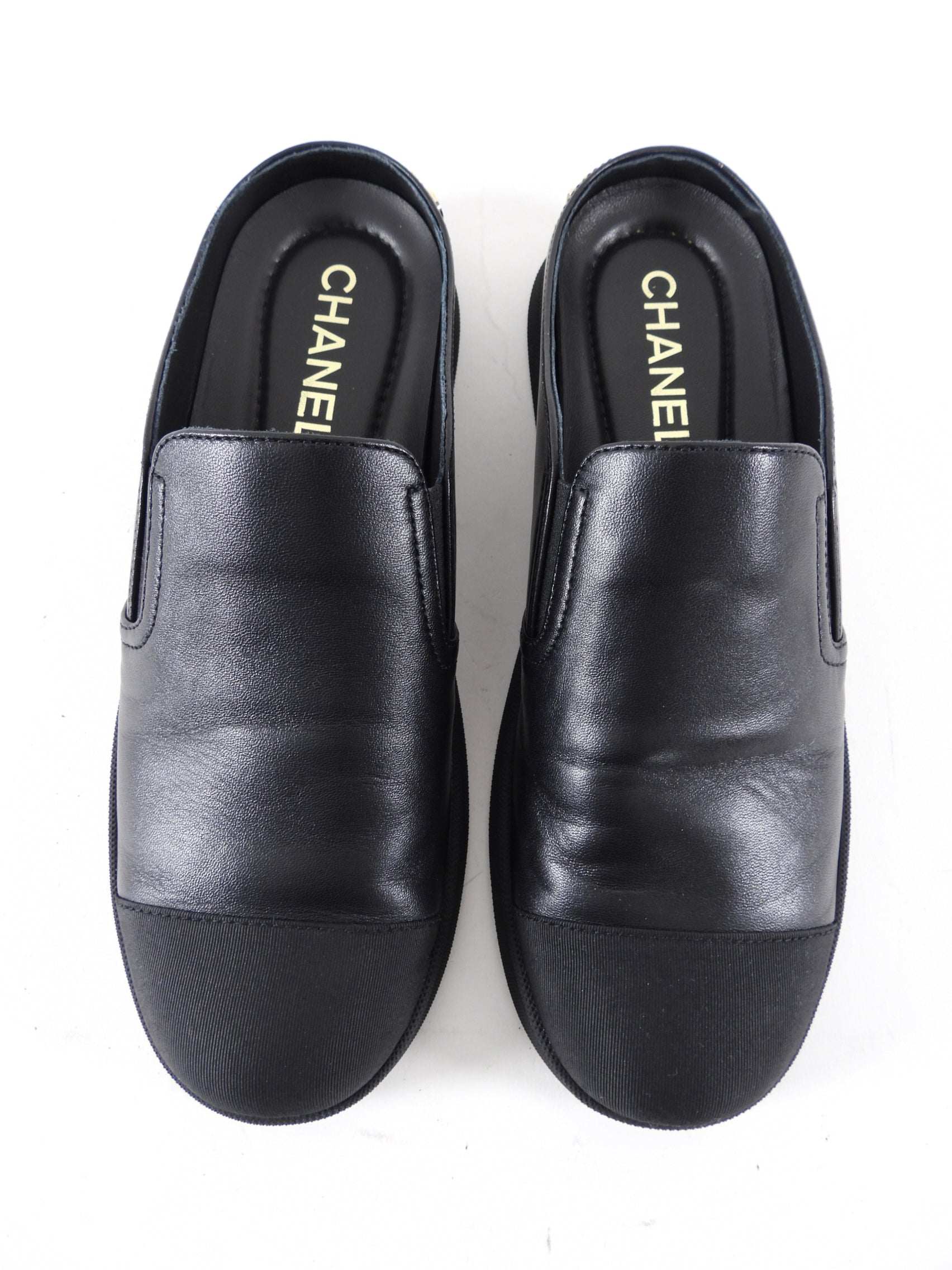 Chanel 2024 Black Leather Signature Logo Flat Mules Women's Size 36.5 - Comfortable Slip-On Shoes for Casual Wear & Office Outfits