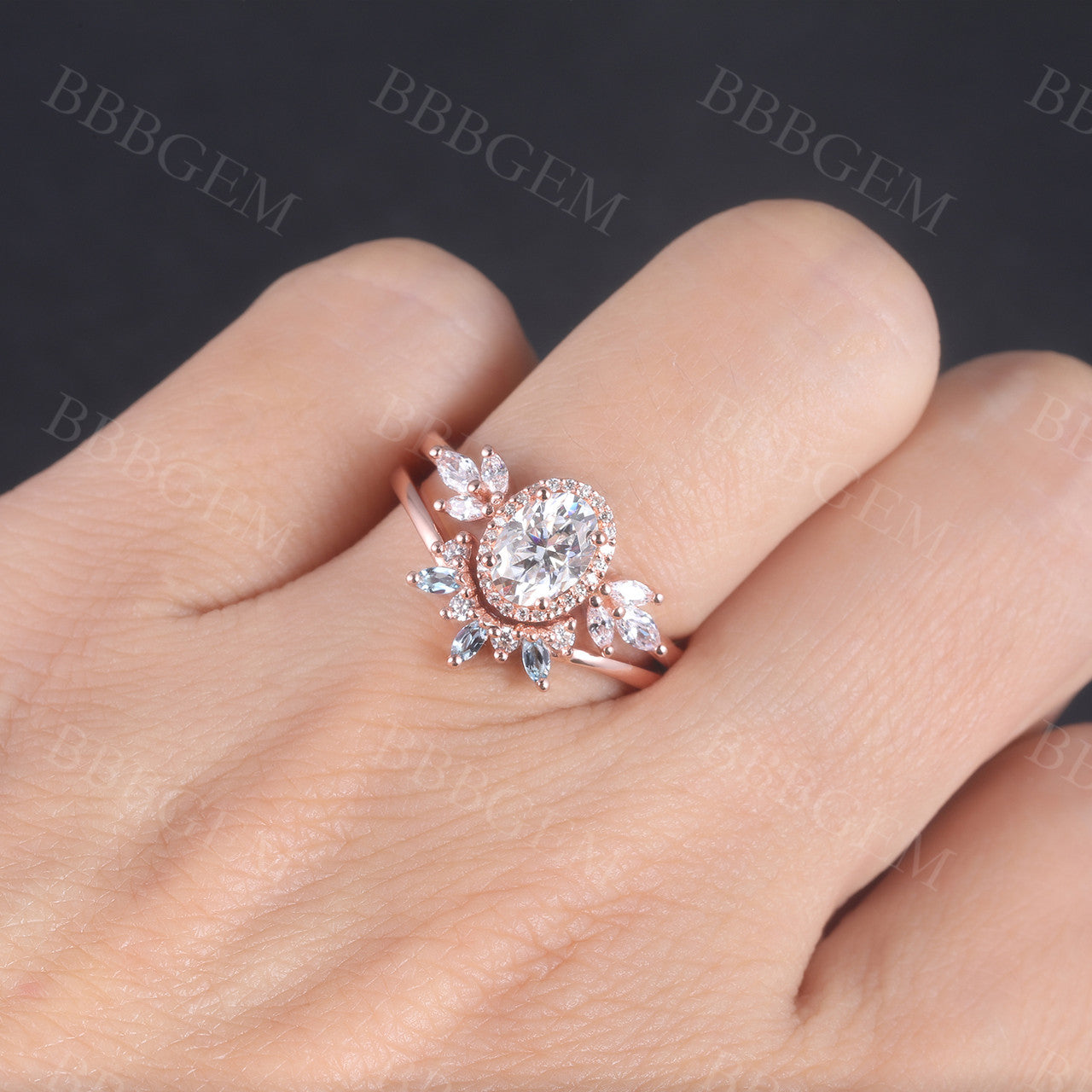 Vintage Oval Cut Moissanite Engagement Ring Set with Blue Topaz - Elegant Wedding Band for Women - Perfect for Proposals, Anniversaries & Special Occasions