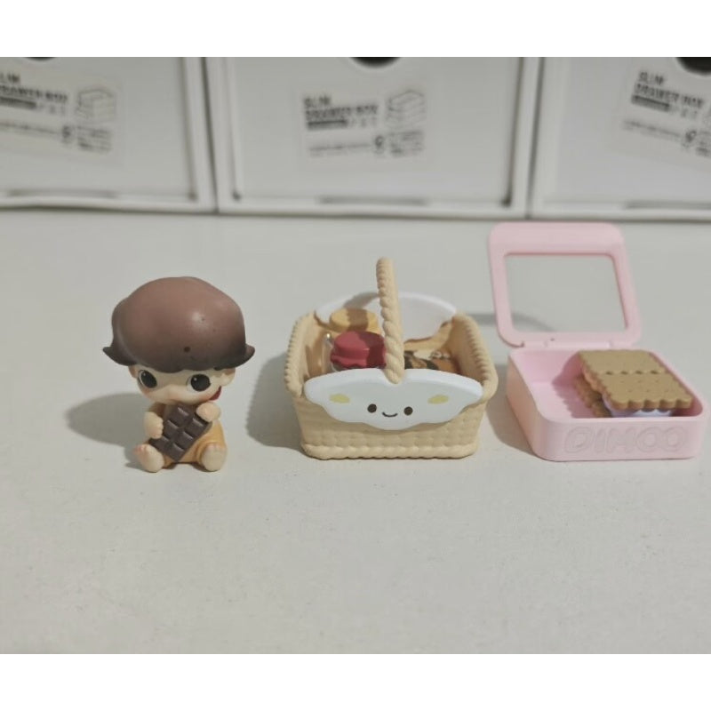 DIMOO Outing Together Series - Rich Picnic Basket with Plush Toy for Collectors, Perfect for Outdoor Picnics, Camping & Gifts