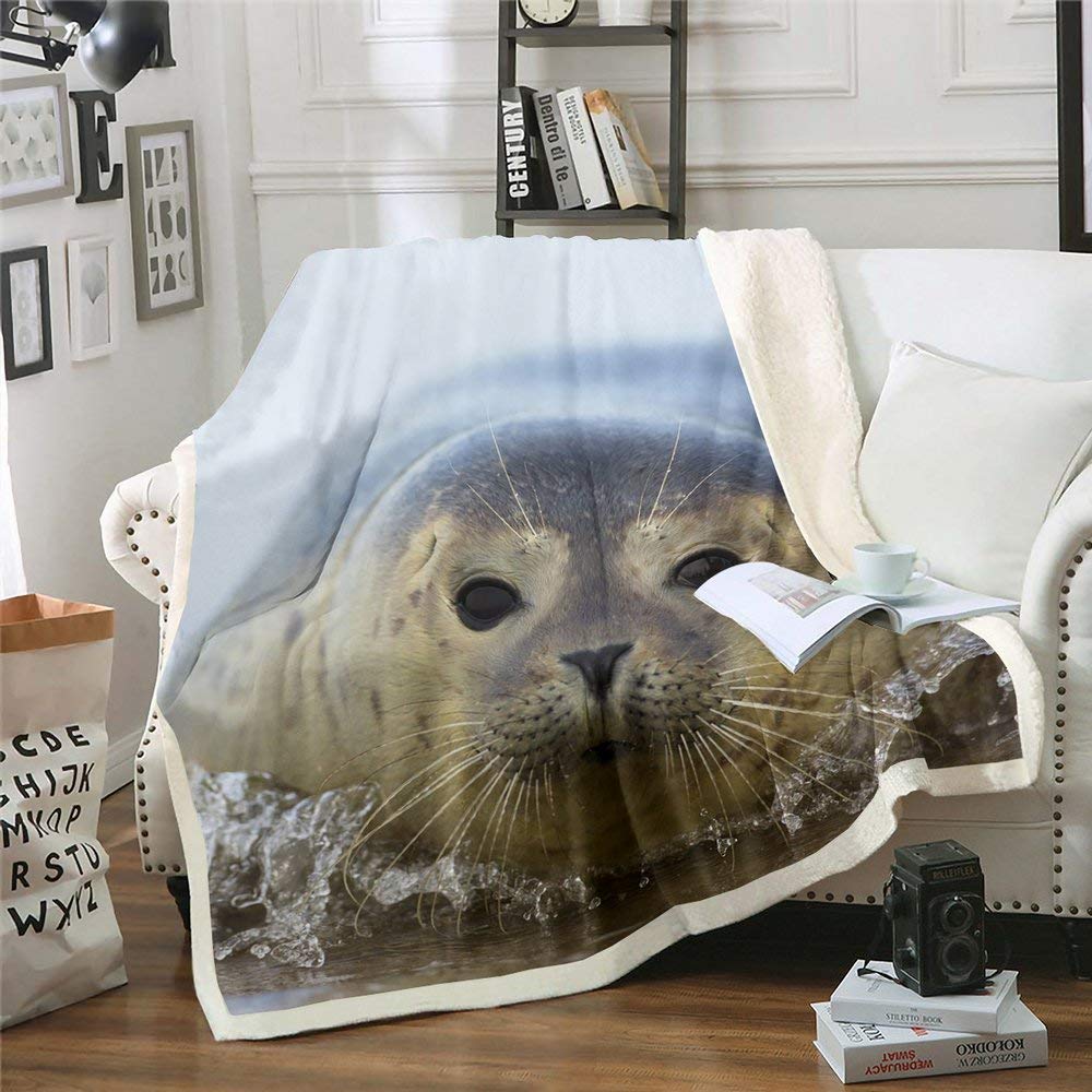 Soft Flannel Ocean Seal Throw Blanket 60x80 Inches - Cute Animal Seal Design for Couch, Sofa & Bed - Cozy Living Room Blanket for Winter, Gifts & Home Decor