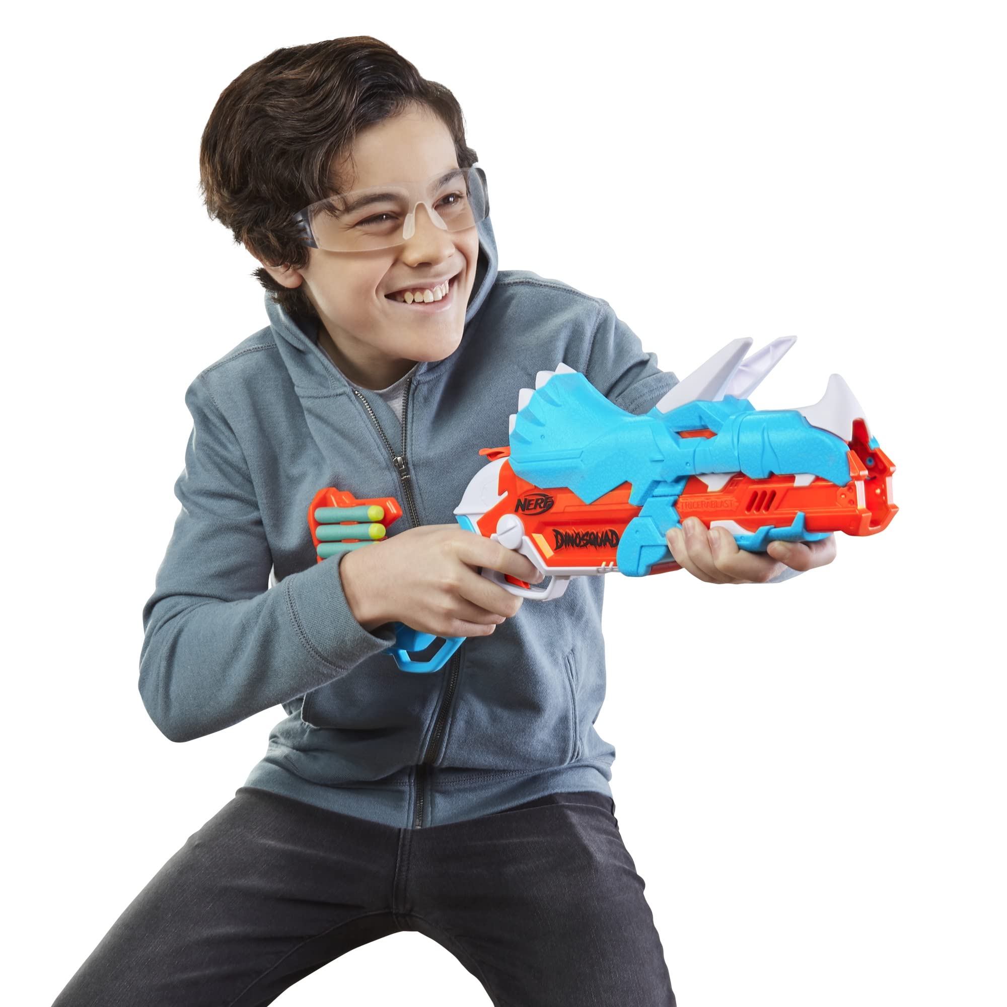 Nerf DinoSquad Tricera-Blast Dart Blaster with 12 Elite Darts - Outdoor Toy for Kids Ages 8+ - Dinosaur-Themed Foam Blaster for Boys and Girls - Perfect for Backyard Battles and Pretend Play