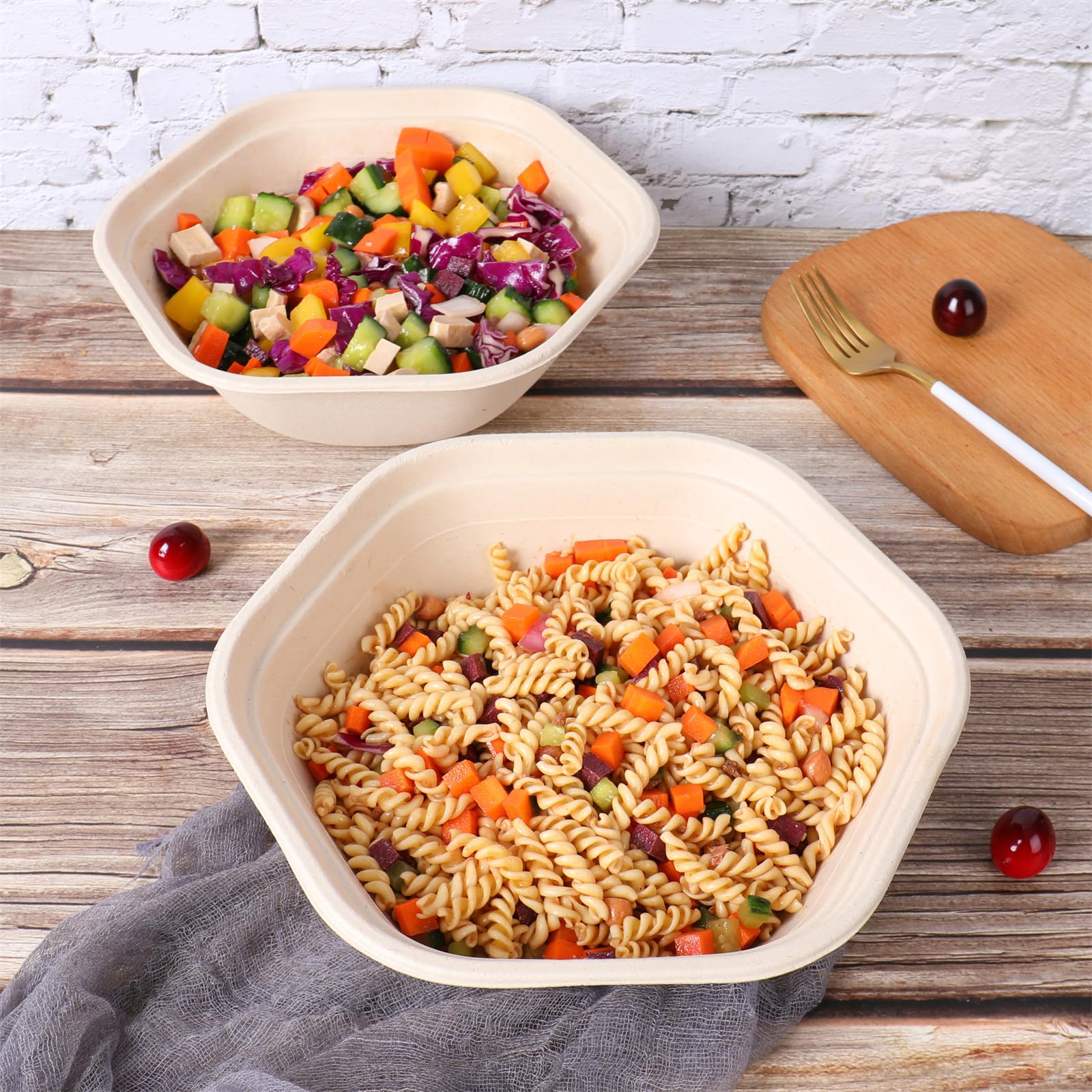 47 oz Eco-Friendly Disposable Salad Bowls with Lids - 20 Pack Sugarcane Fiber Takeout Containers, Microwave & Freezer Safe, BPA-Free Compostable Bowls for Parties, Picnics & Meal Prep