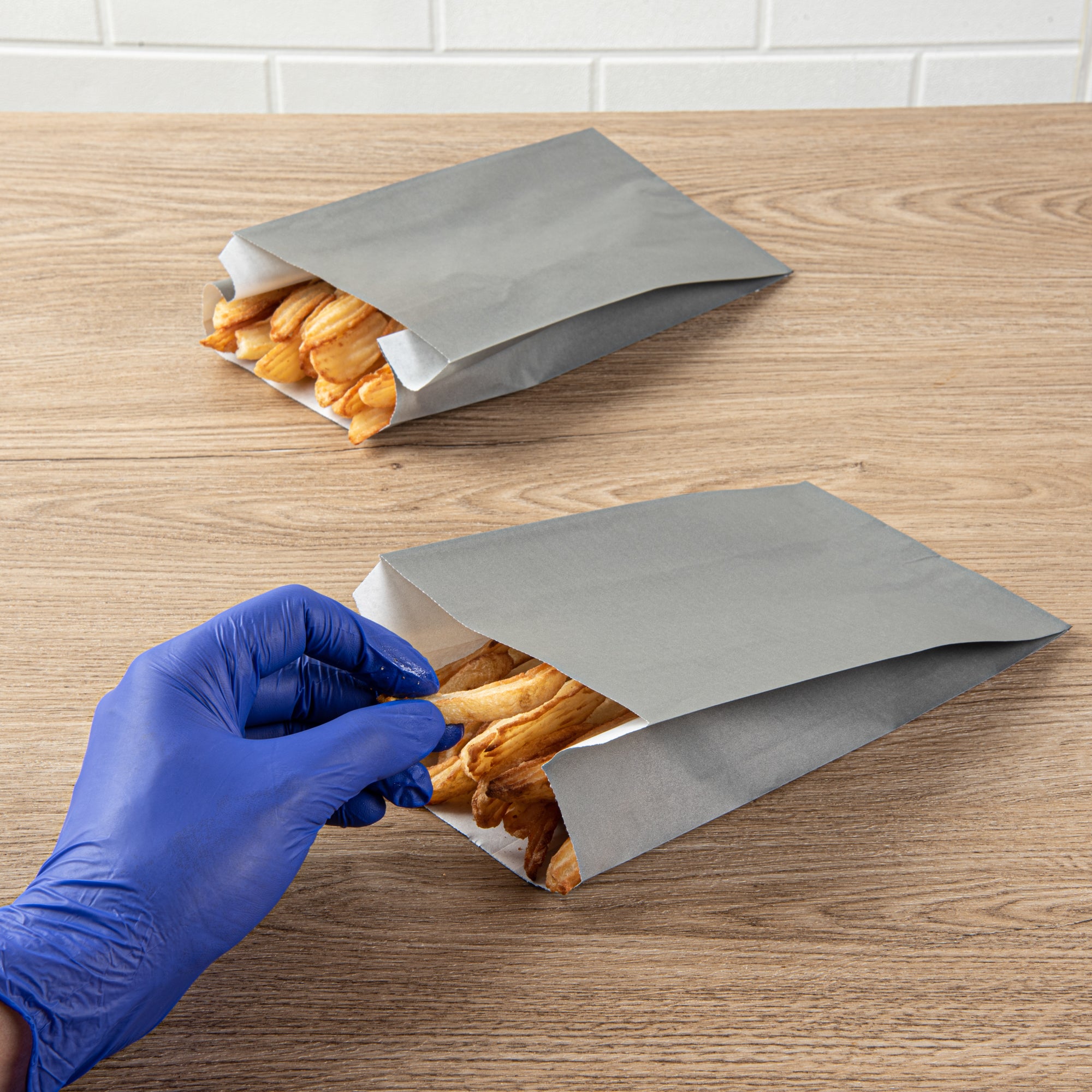 Eco-Friendly Gray Paper French Fry & Snack Bags - 5 x 3 x 8 3/4 Inches (100 Count) - Perfect for Restaurants, Food Trucks & Party Snacks