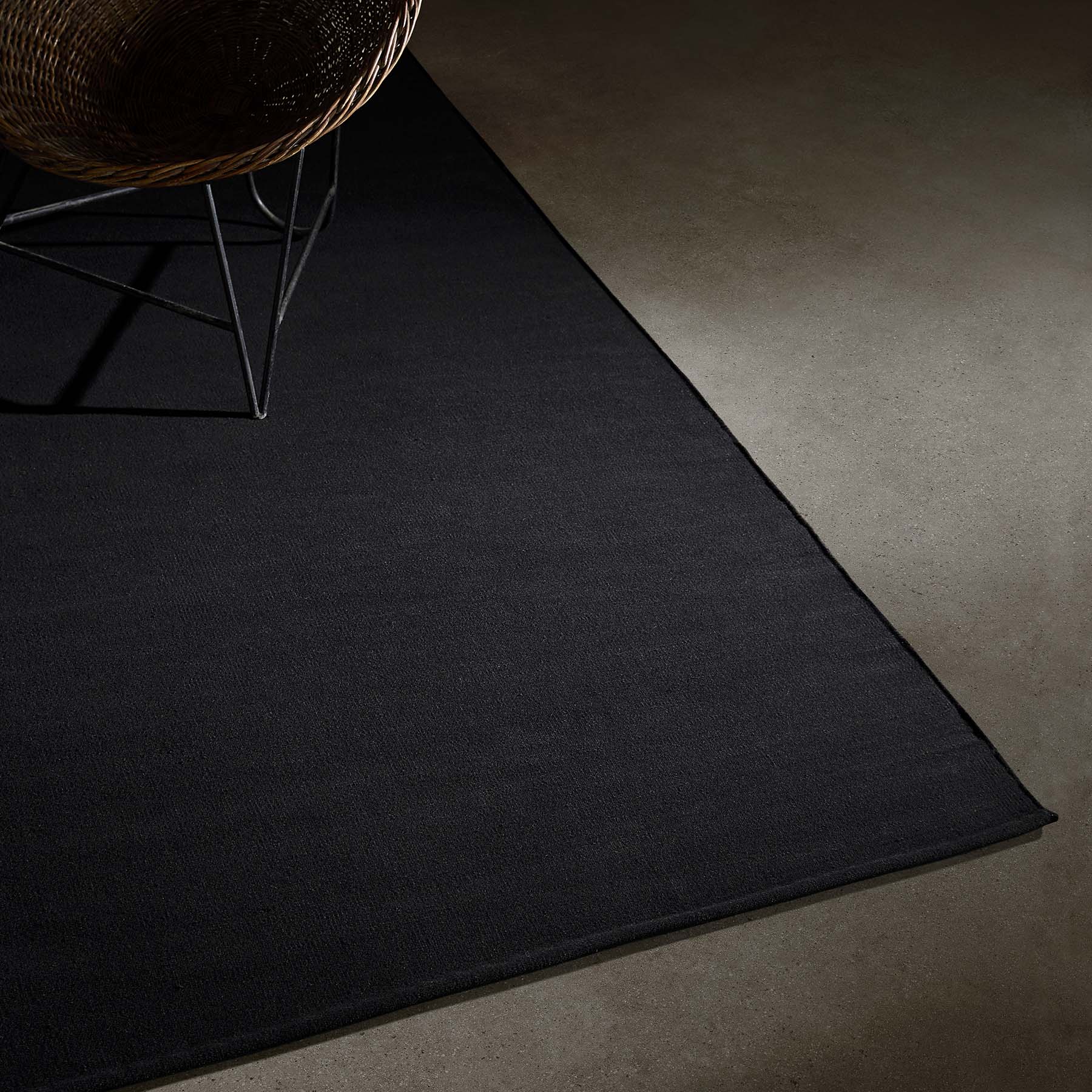 Soft and Durable Black Wool Area Rug - Perfect for Living Room, Bedroom, and Home Decor | Handmade Non-Slip Carpet for Cozy Spaces