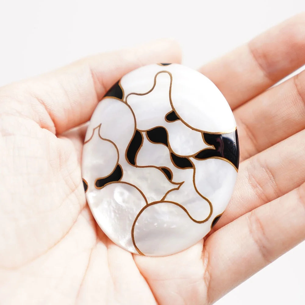 Handcrafted Maki-e Urushi Lacquer Brooch with White South Sea Pearl Shell & Japanese Gourd Design | Traditional Japanese Lacquer Jewelry | Perfect for Kimono Accessories, Formal Events & Cultural Gift Giving