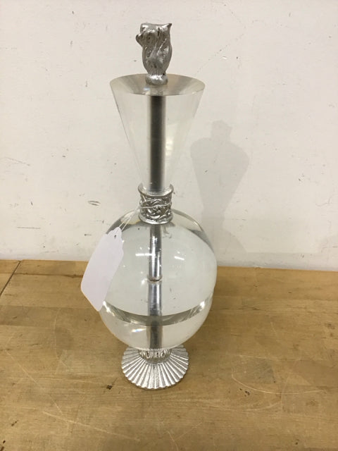 16 Elegant Silver Finial Lucite Art Pieces - Home Decor Accents for Shelves, Tables & Mantels | Modern & Vintage Style