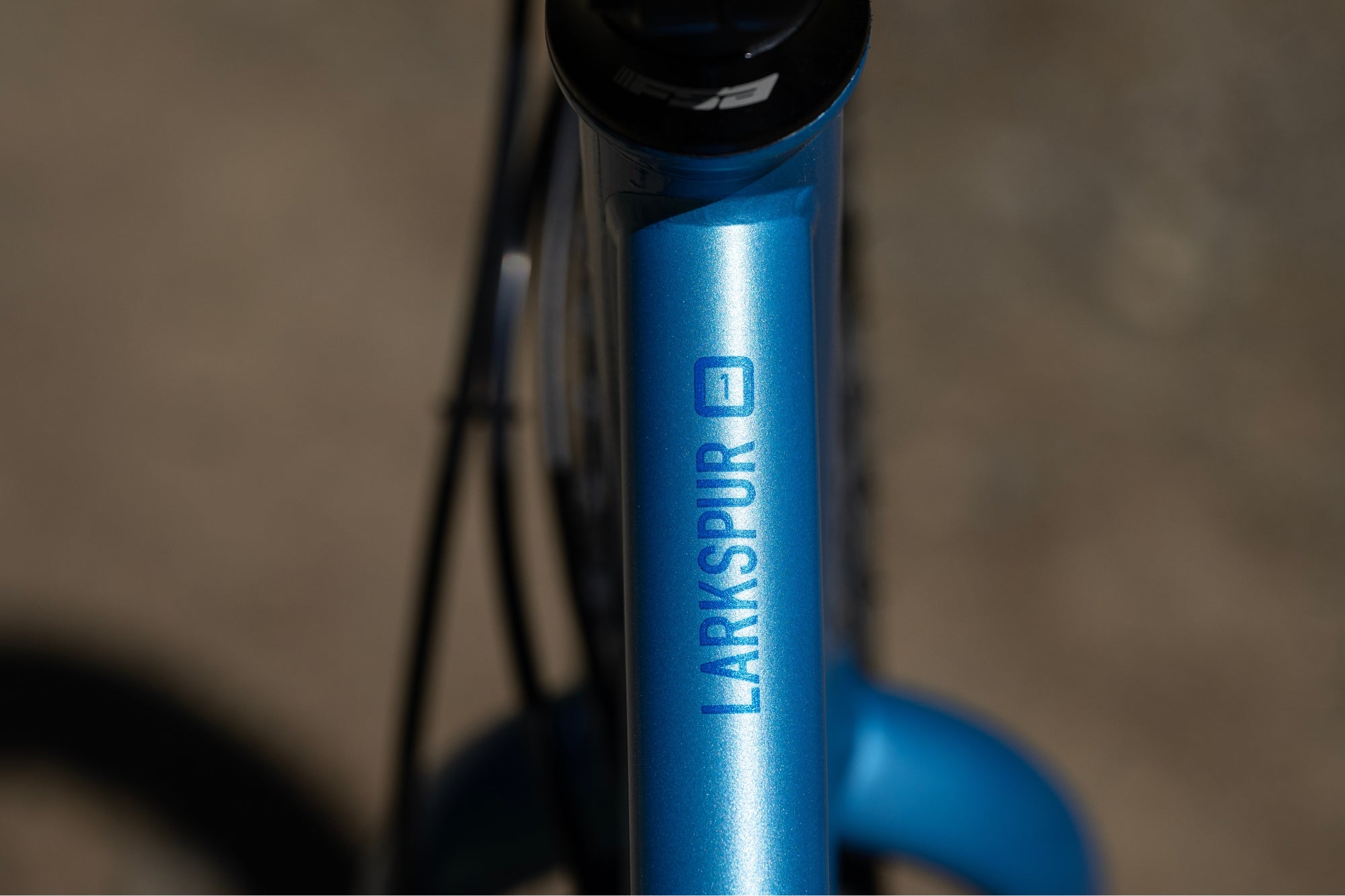 Marin Larkspur 1 Hybrid Bike - Lightweight Aluminum Frame, 24-Speed Gears, Comfortable Commuter & Trail Bike for Men & Women - Perfect for City Riding, Fitness & Outdoor Adventures