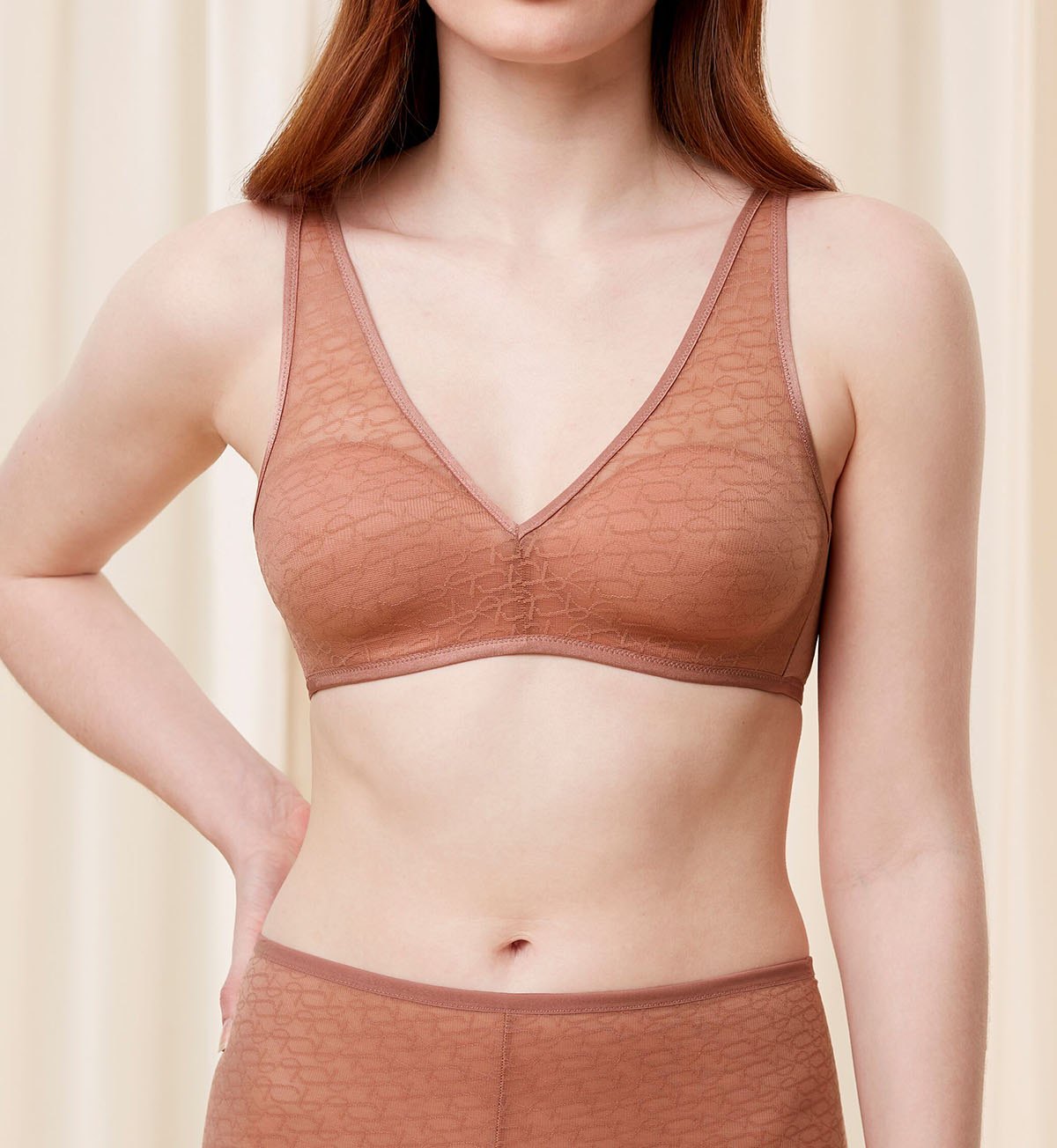 Signature Sheer Wirefree Bra - Comfortable Seamless Bralette for Everyday Wear - Perfect for Yoga, Lounge & Sleep