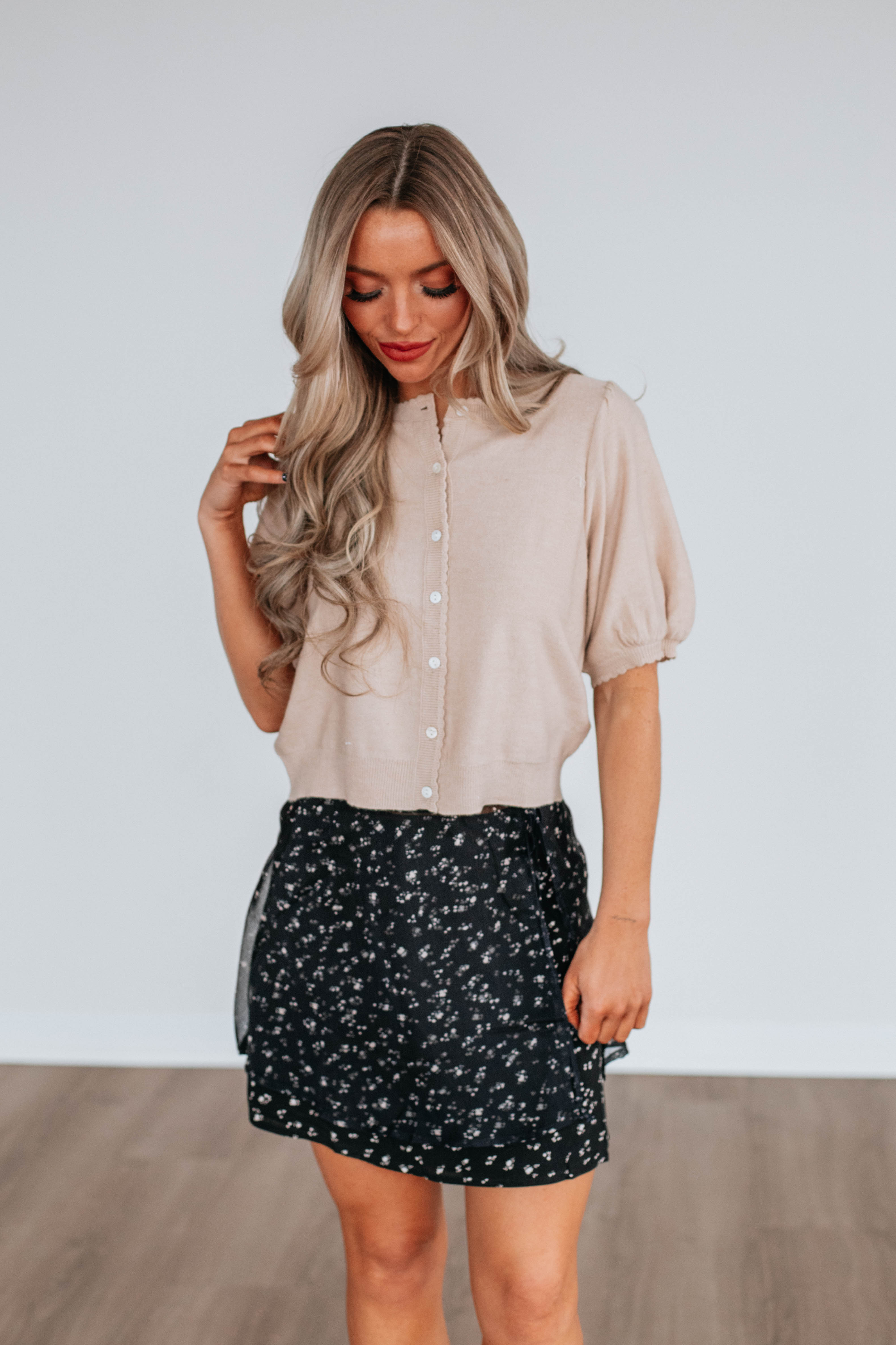 Kelsie Women's Fashion Tops - Trendy Casual Blouse for Everyday Wear | Perfect for Work, Dating & Outings