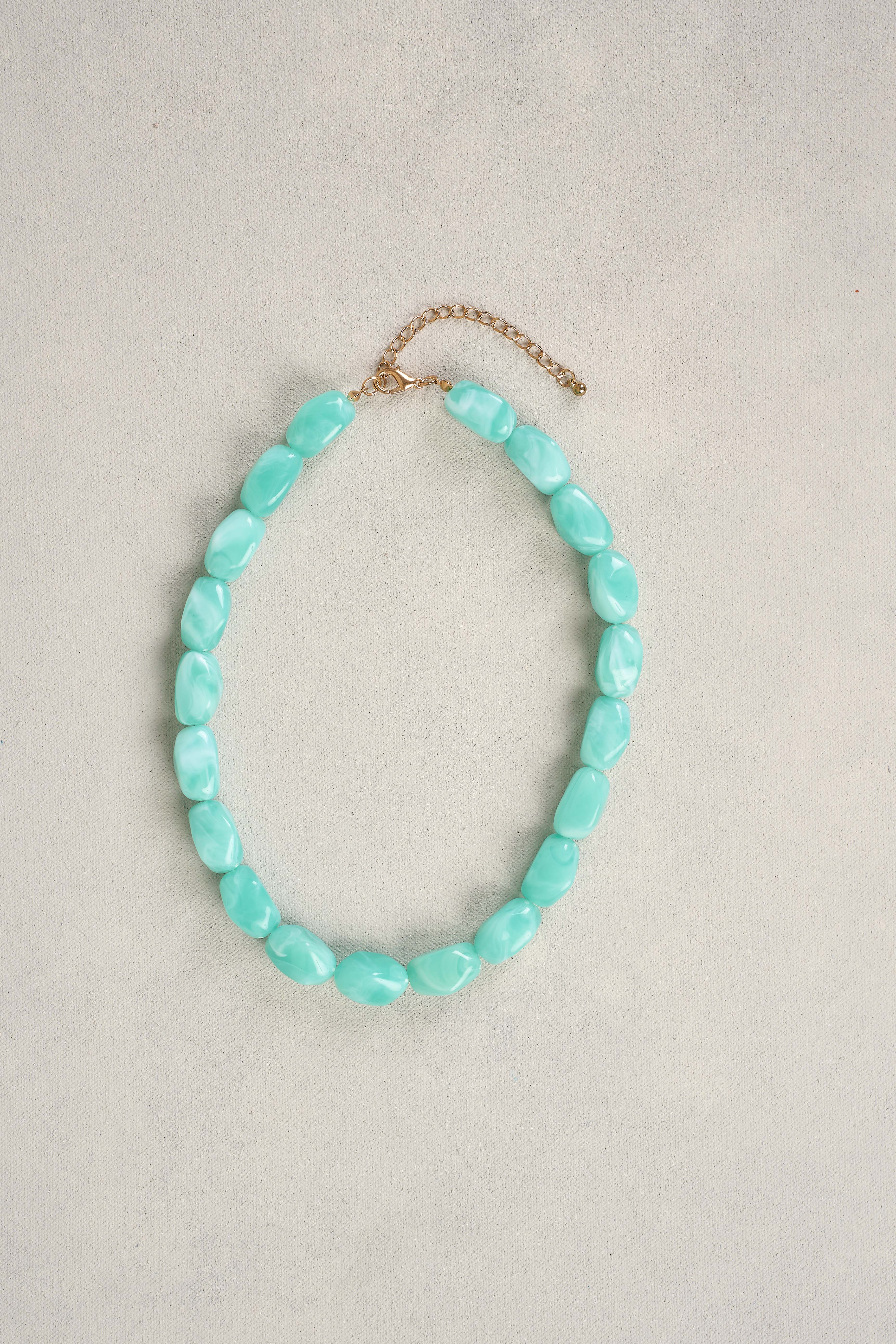 Elegant Marble Resin Necklace with Aquamarine Stone - Perfect for Women's Jewelry, Gift Giving & Special Occasions