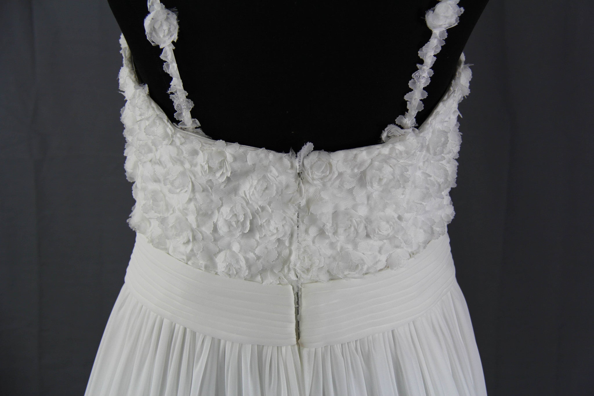 San Patrick Australia Sample Gown - Elegant Women's Formal Dress for Weddings, Parties & Special Occasions