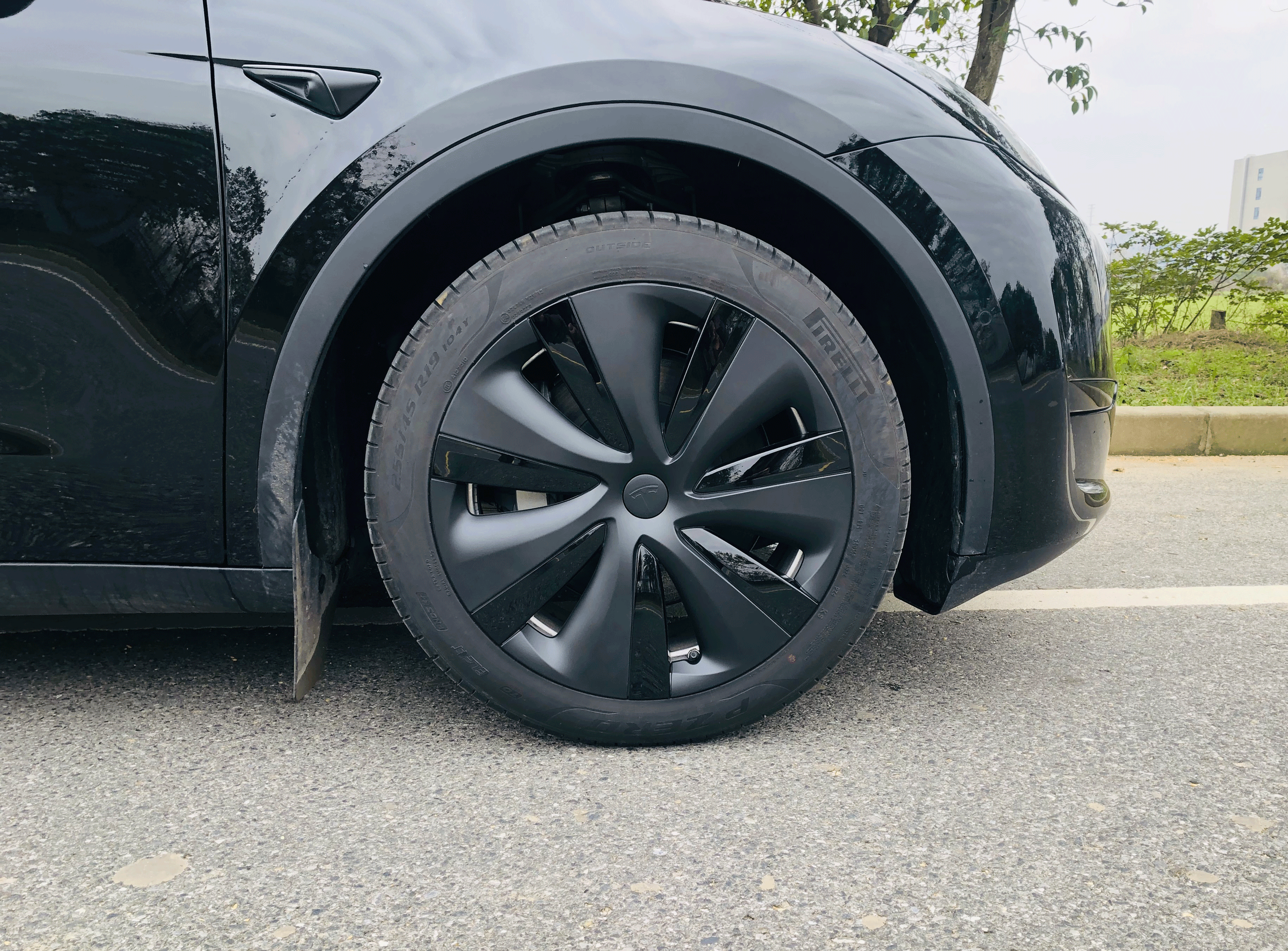 Tesla Model Y 19 Inch Gemini Wheel Covers (4PCS) - Matte Black Sport Style for Model S Version | Enhance Your Tesla's Look for Daily Commute & Road Trips