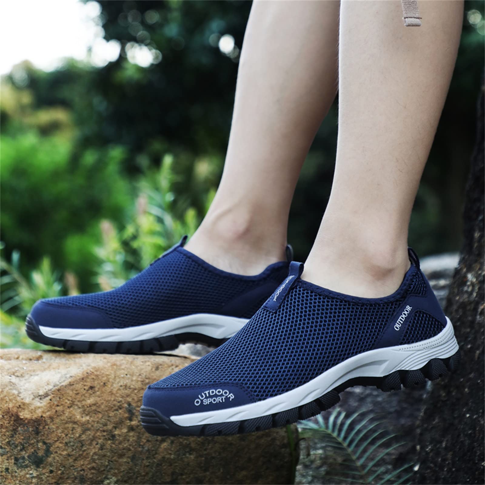 **Men's Breathable Mesh Sports Shoes - Lightweight Non-Slip Hiking & Running Shoes for Outdoor Training, Gym Workouts & Casual Wear**