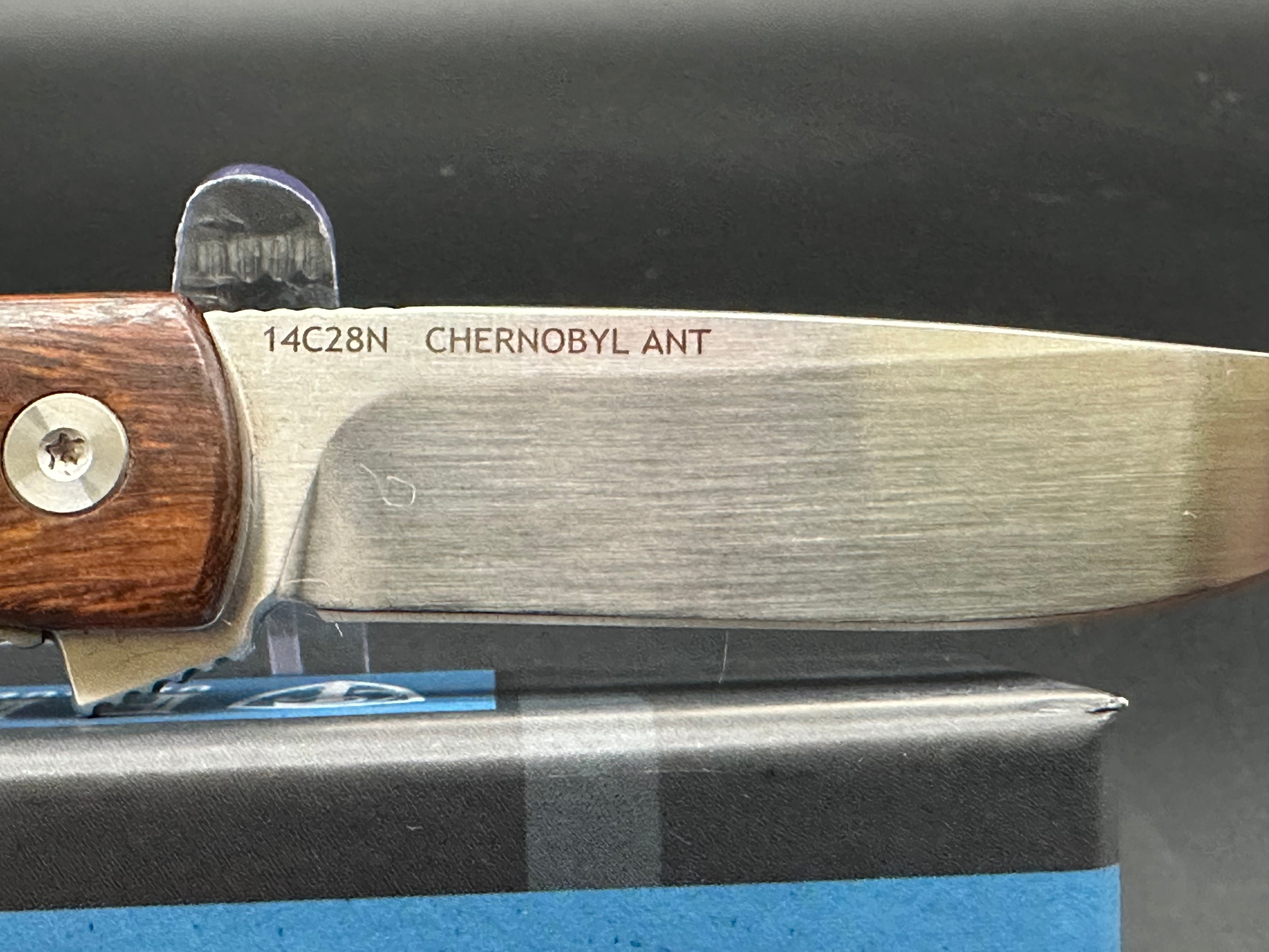 FINCH CHERNOBYL ANT IRONWOOD Survival Bracelet - Tactical Paracord Bracelet for Outdoor Camping, Hiking & Emergency Preparedness