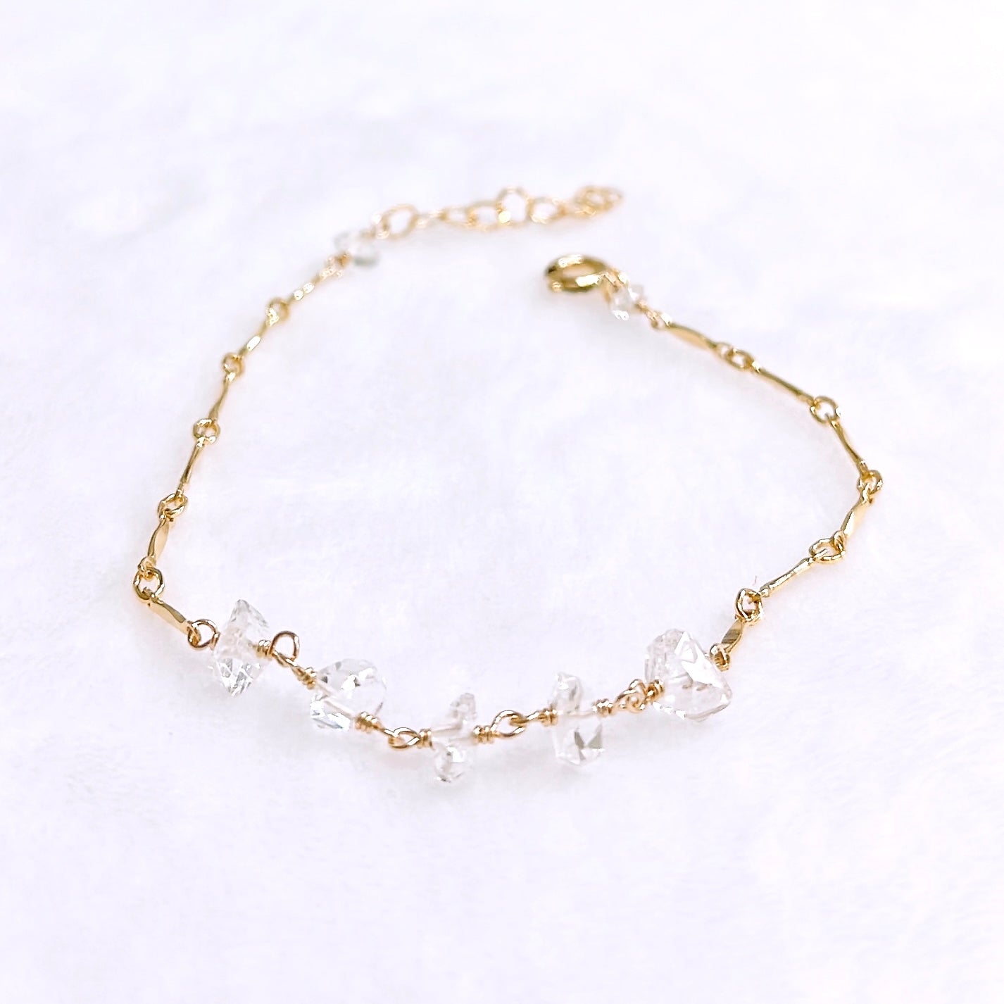 FLOREZ Herkimer Diamond Bracelet (B574) - Genuine Crystal Jewelry for Women, Healing Stone Gift for Spiritual & Energy Healing, Perfect for Meditation & Yoga Accessories