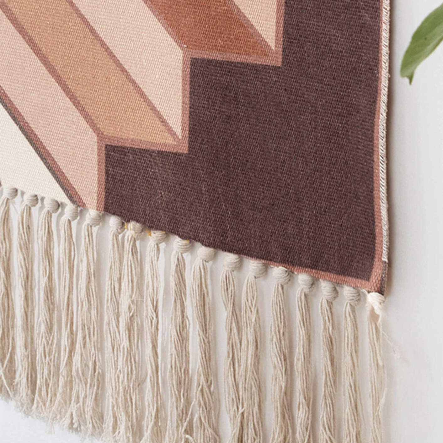 Boho Hanging Tapestry Wall Decor - Handmade Macrame Wall Hanging for Bedroom, Living Room, Dorm - Bohemian Home Decor for Aesthetic Room & Cozy Spaces