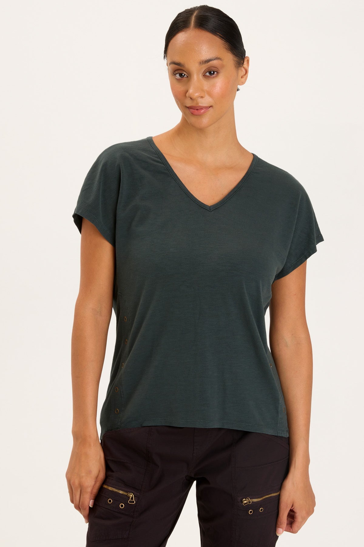 Slub Rian Top Vining Ivy Pigment Dye T-Shirt - Women's Fashion Casual Tee for Summer Outfits & Streetwear