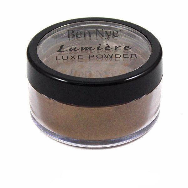 Ben Nye Luxe Powder - Professional Setting Powder for Makeup, Oil Control & Shine Reduction - Perfect for Stage, Photography & Everyday Use