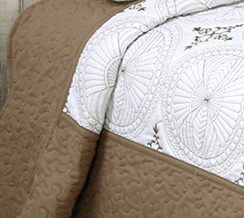Queen Size 3-Piece Quilted Bedding Set - Embroidered Bedspread with 2 Pillow Shams (Brown) | Cozy & Elegant Bedroom Decor for Master Bedroom or Guest Room