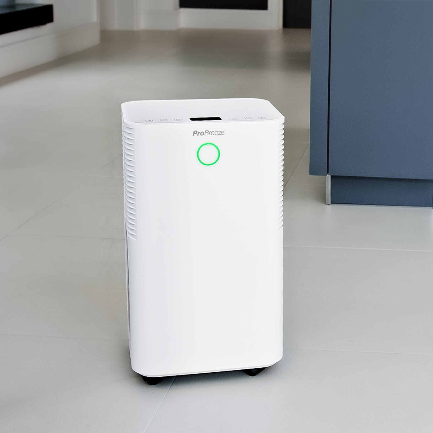 Refurbished 12L High Capacity Dehumidifier with Maximum Extraction - Perfect for Basements, Bedrooms & Large Spaces