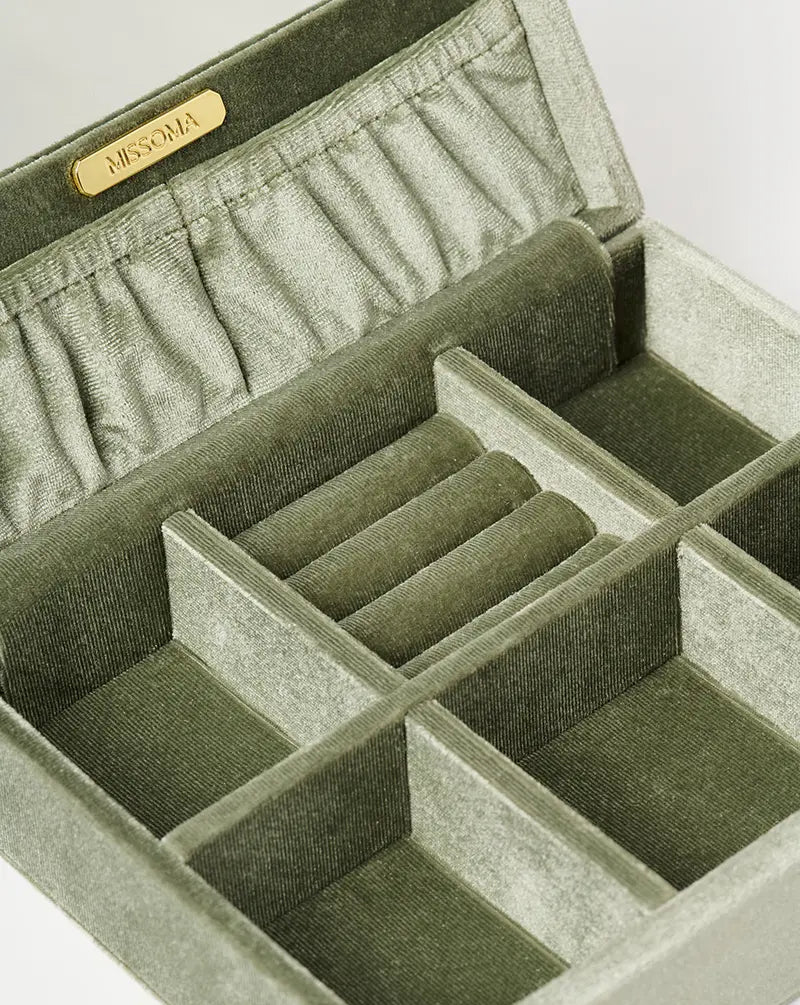 Luxury Velvet Jewelry Box Organizer - Elegant Sage Green Jewelry Storage Case for Necklaces, Rings & Earrings | Perfect for Travel, Gift & Home Decor
