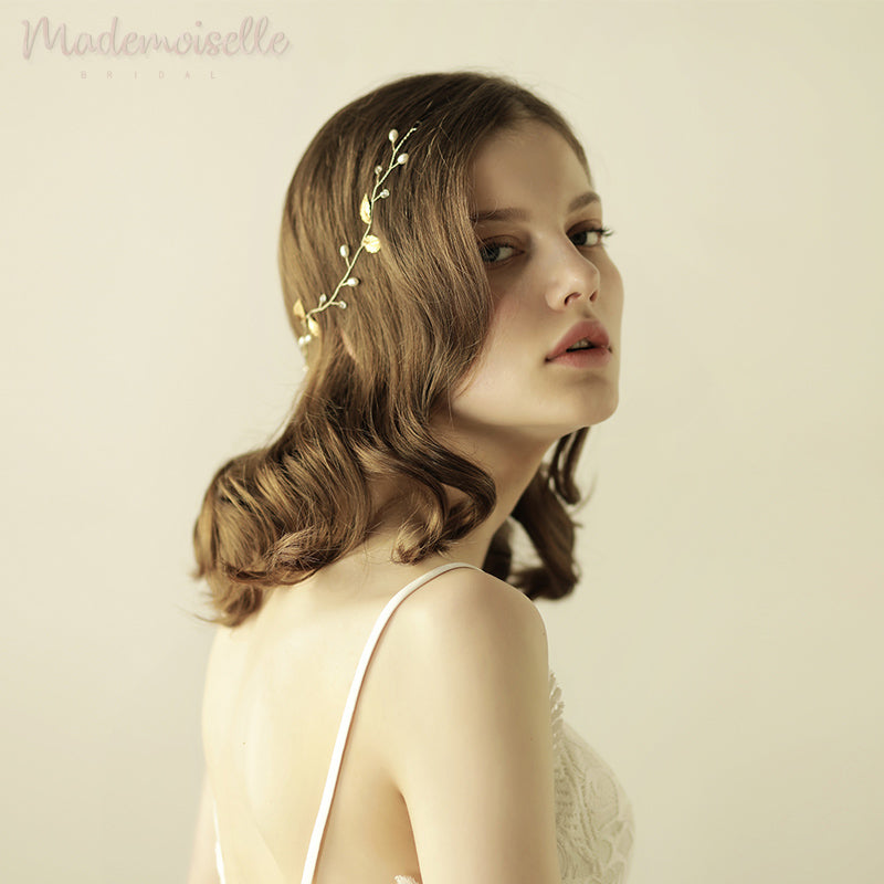 Elegant Pearl and Leaf Hair Vine Headpiece - Bridal Wedding Hair Accessories for Boho, Vintage, and Romantic Styles
