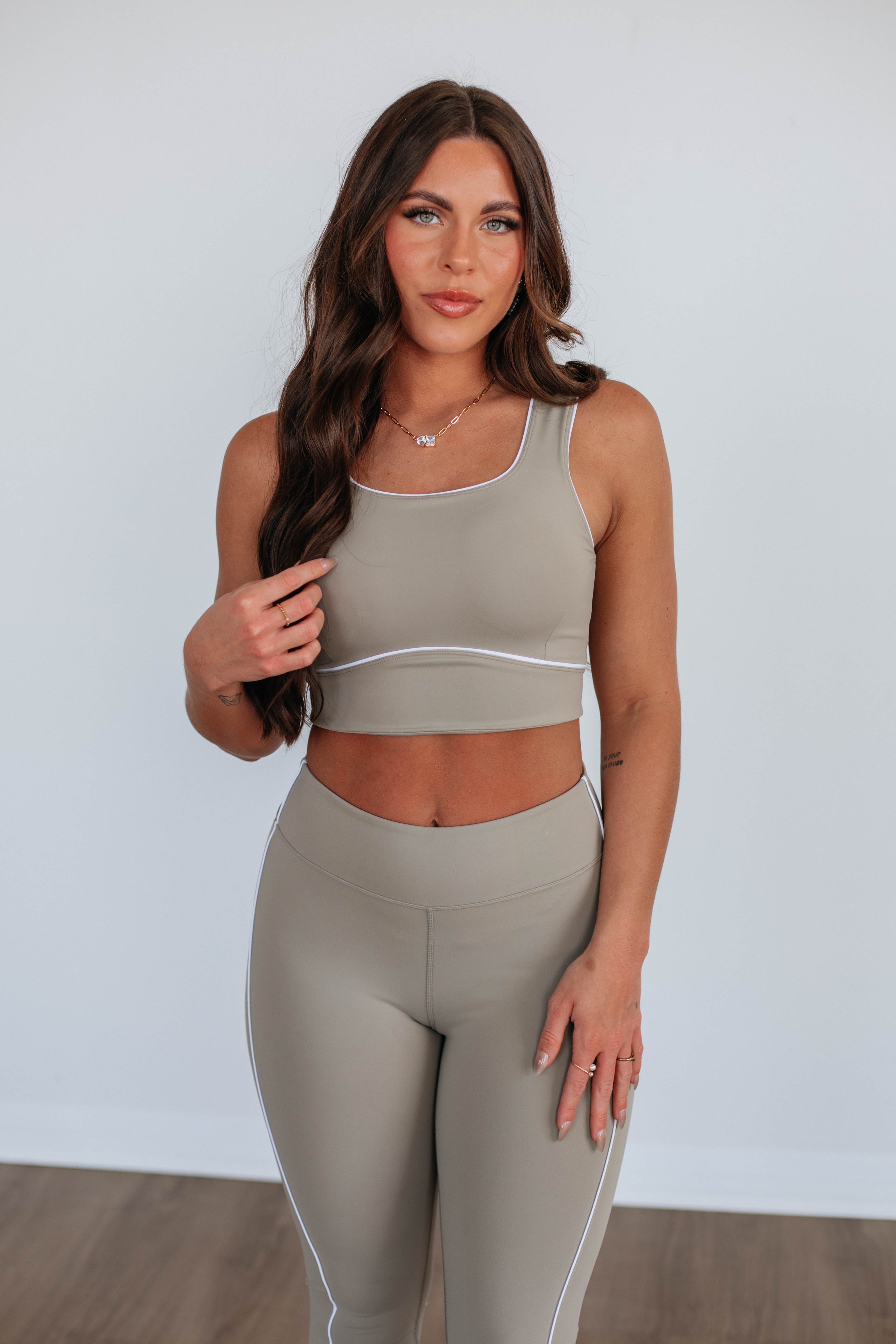 Ace Two Piece Active Set - Women's Workout Outfit in Taupe for Gym, Yoga & Running | Comfortable & Stylish Athletic Wear