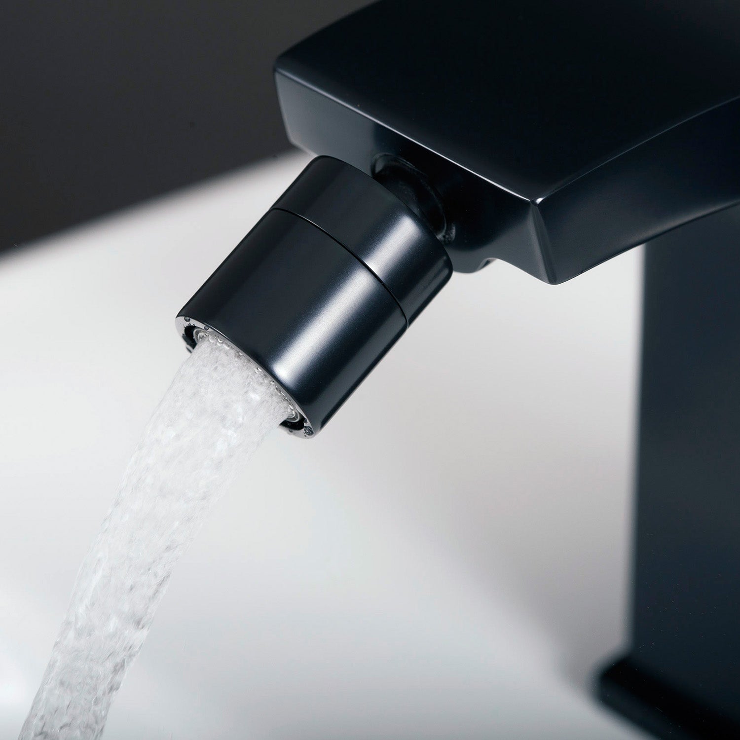 DAX 8560 BL Single Handle Bidet Faucet - Brass Body with Black Finish - 4 5/16 x 4 1/2 Inches - Perfect for Modern Bathroom Renovations and Hygienic Toilet Upgrades