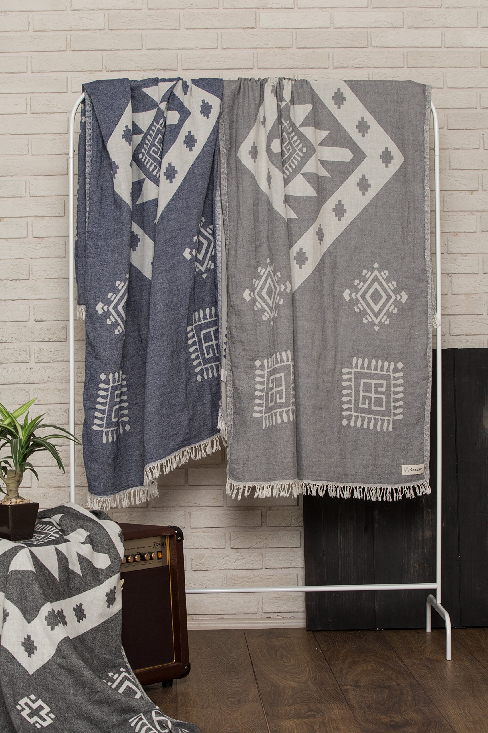 Bersuse 100% Cotton Veracruz Turkish Towel - Ultra Soft & Absorbent Bath Towel, Beach Towel & Peshtemal - 37x70 Inches, Black (Set of 6) - Perfect for Pool, Spa, Travel & Yoga    （注：优化要点说明：   1. 将