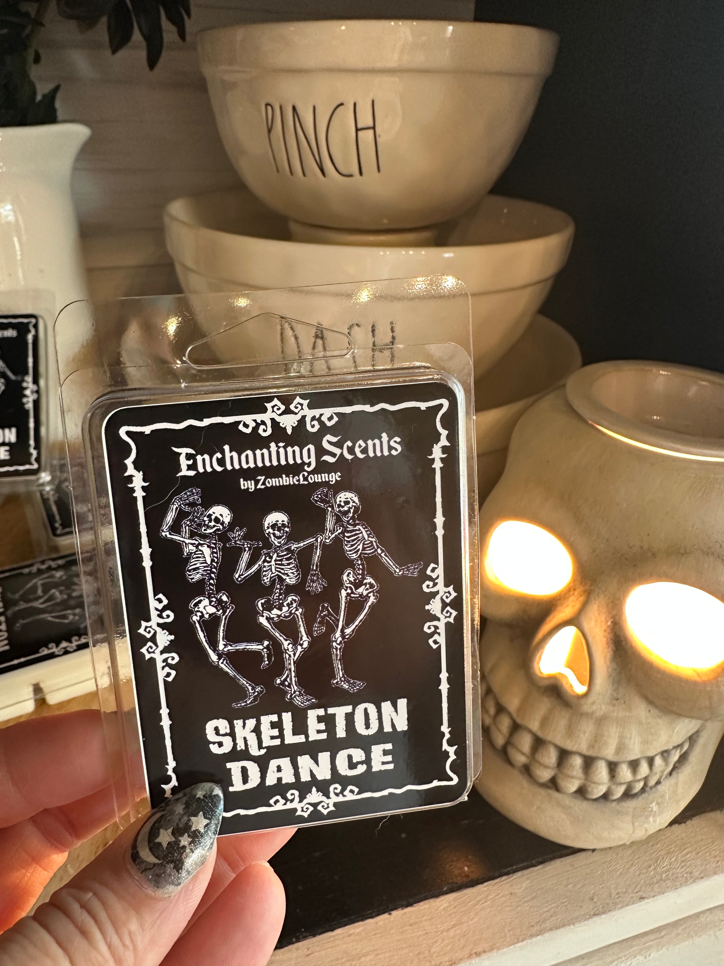 Skeleton Dance Wax Melts - Halloween Scary Scented Wax Cubes for Warmers, Perfect for Spooky Home Decor & Party Ambiance