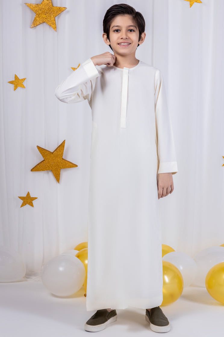 Premium Blended White Jubba by J. Junaid Jamshed - Modest Islamic Prayer Dress for Men - Perfect for Eid, Friday Prayers & Religious Ceremonies
