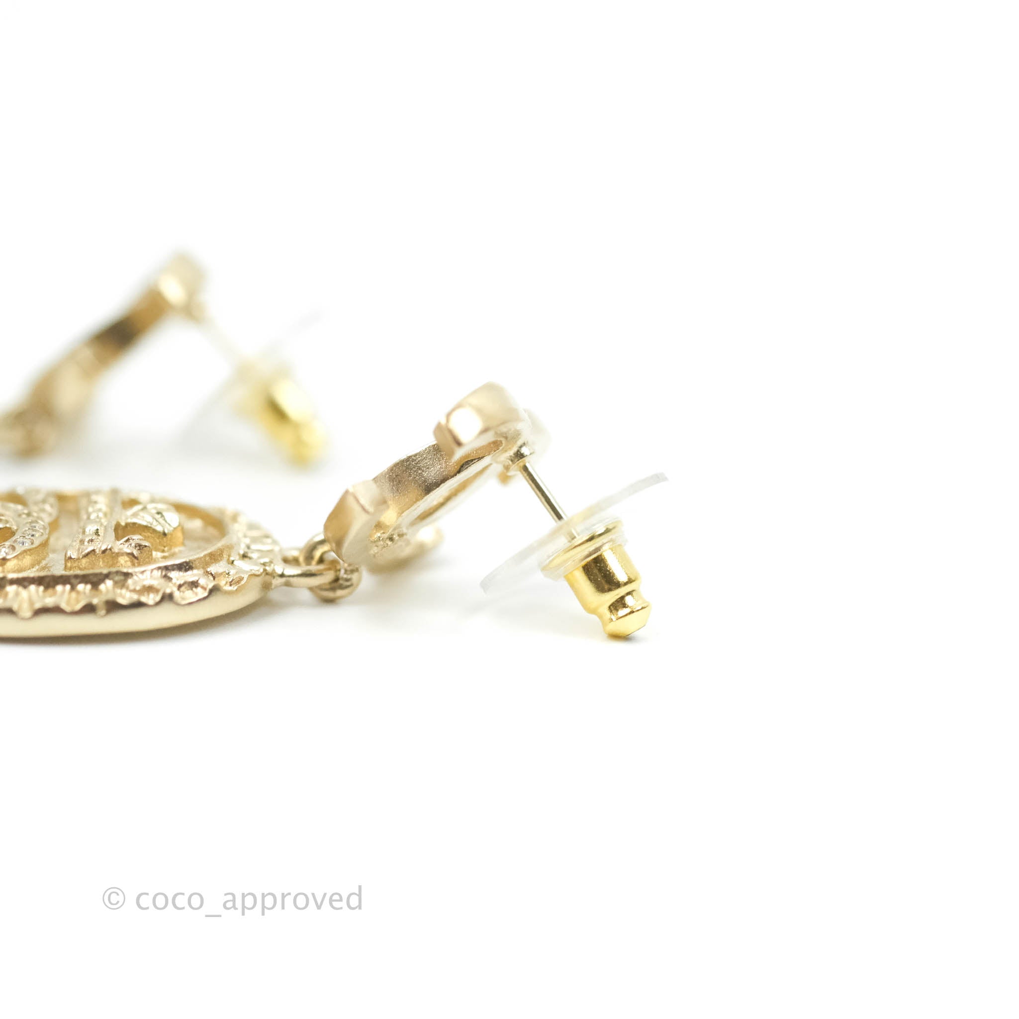 Chanel CC Plate Drop Earrings in Matte Gold - 21A Collection | Luxury Fashion Jewelry for Women, Perfect for Parties, Weddings & Special Occasions