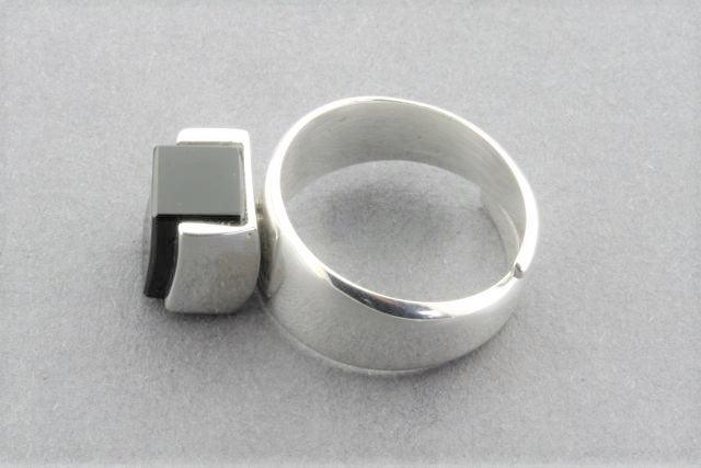 Adjustable Silver Block Ring with Onyx Stone - Stylish Unisex Jewelry for Men & Women - Perfect for Everyday Wear, Gifts & Special Occasions