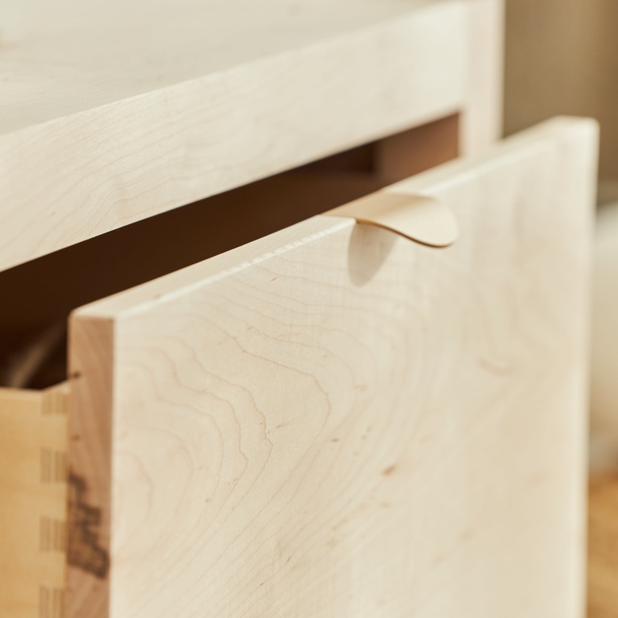 Malibu Wood Nightstand - Modern Bedside Table with Drawer, Solid Wood Bedroom Furniture for Home Decor | Perfect for Bedrooms, Guest Rooms, and Apartments