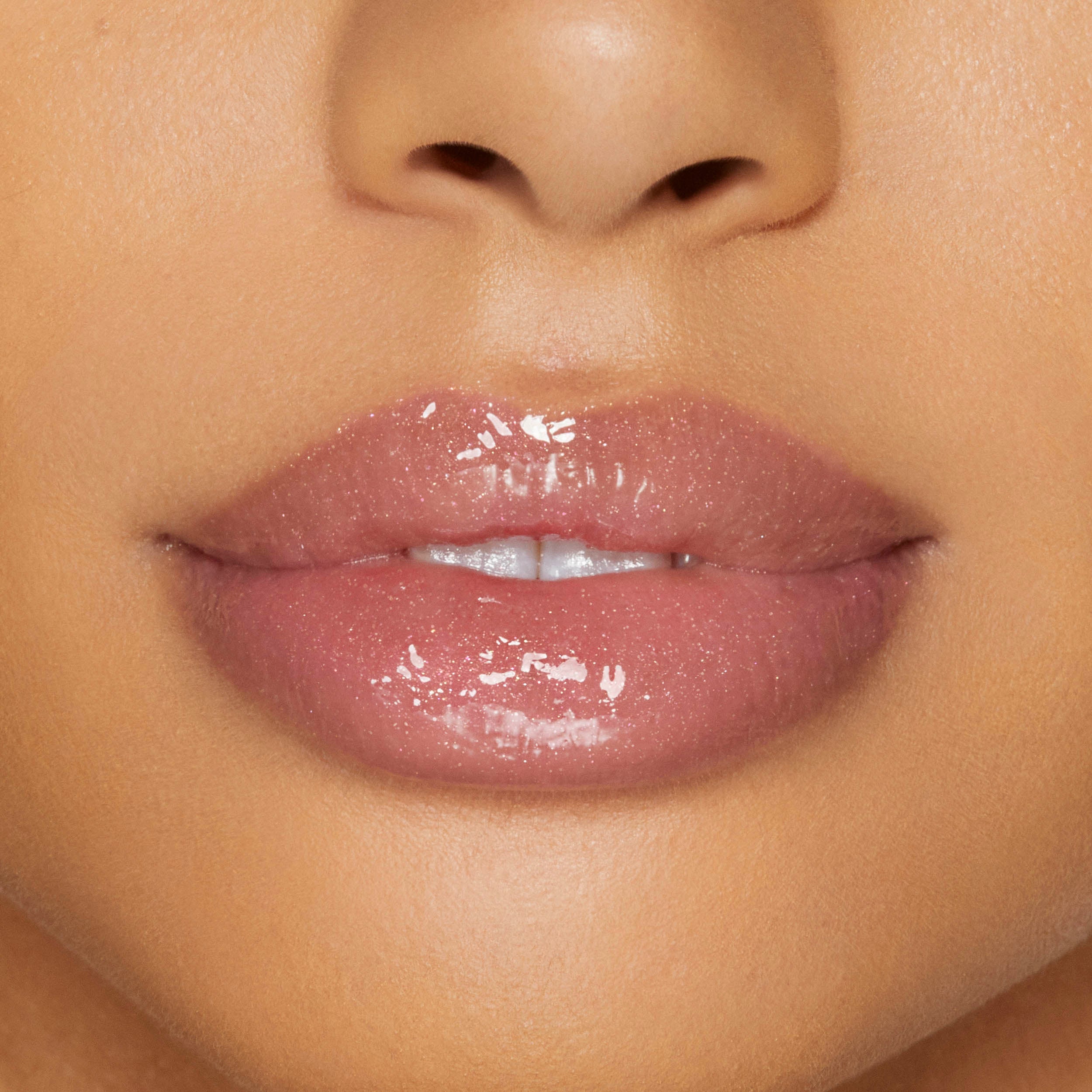 Best Plumping Lip Gloss for Fuller Lips - Hydrating & Shiny Lip Gloss with Collagen - Perfect for Daily Wear & Special Occasions