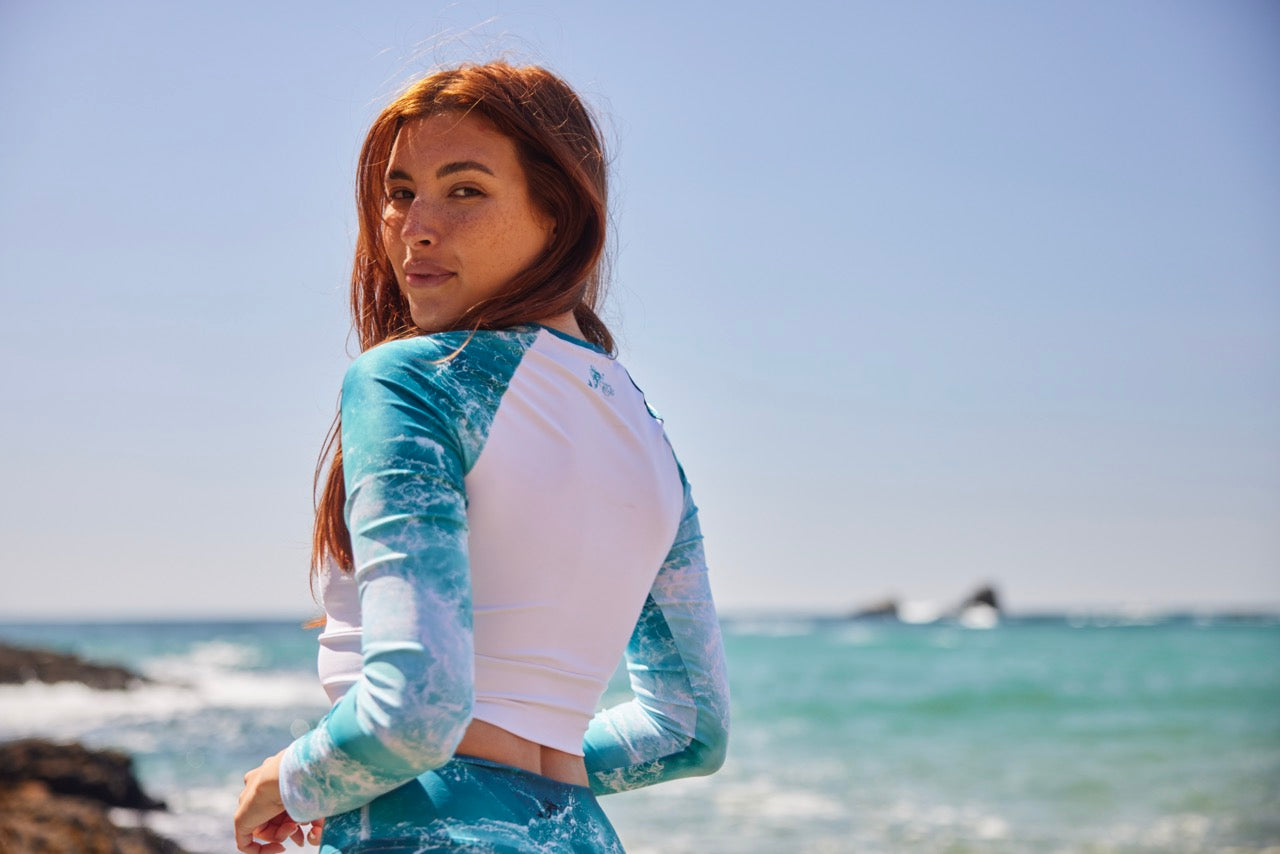 PADI Tranquil Waters Cropped Rash Guard - UPF 50+ Sun Protection Swim Shirt for Women - Perfect for Surfing, Swimming & Beach Activities