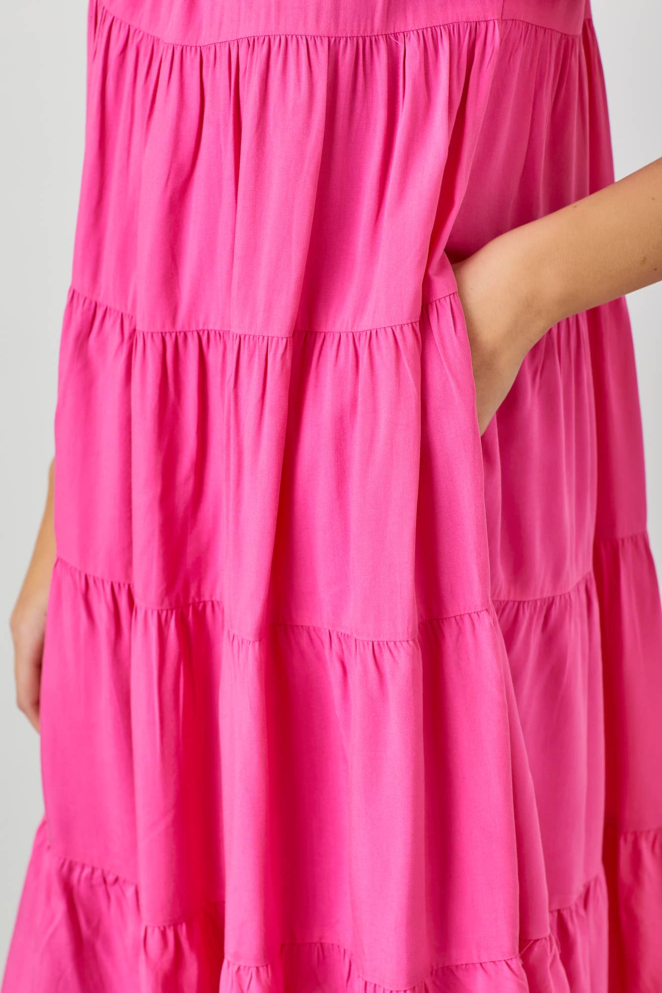 Elegant Fuchsia Tiered Midi Dress with Flowy Sleeves - Women's Casual Summer Dress for Beach, Wedding & Party Wear
