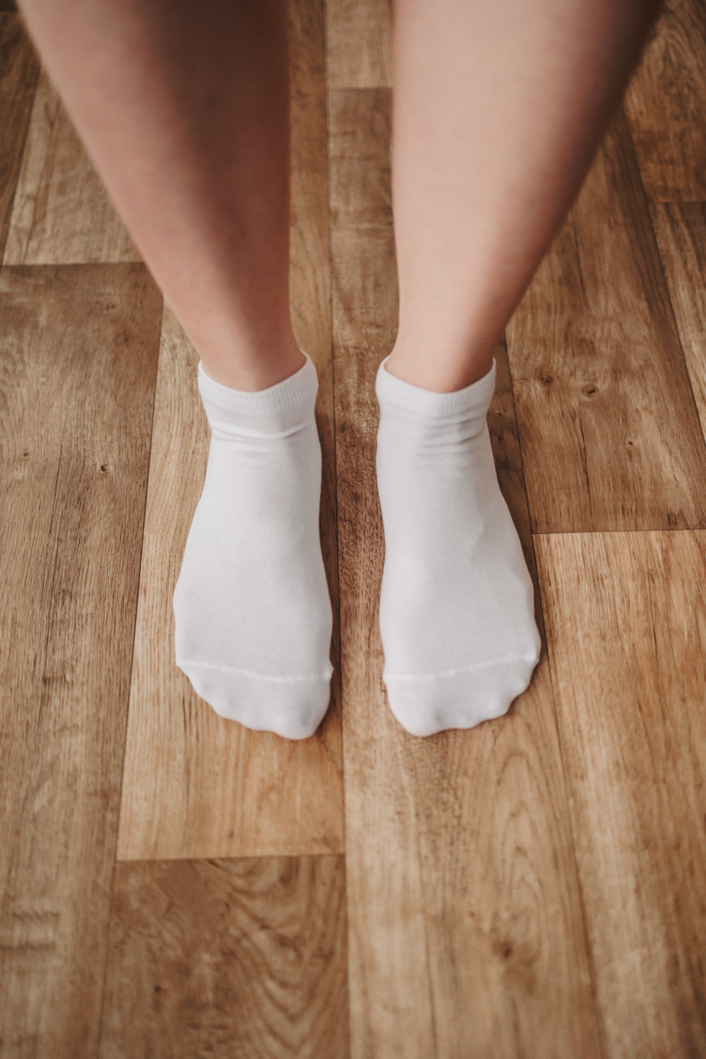 Barefoot Running Socks for Women & Men - Low Cut Minimalist Socks - Essential Lightweight & Breathable White Socks for Yoga, Gym, and Everyday Comfort
